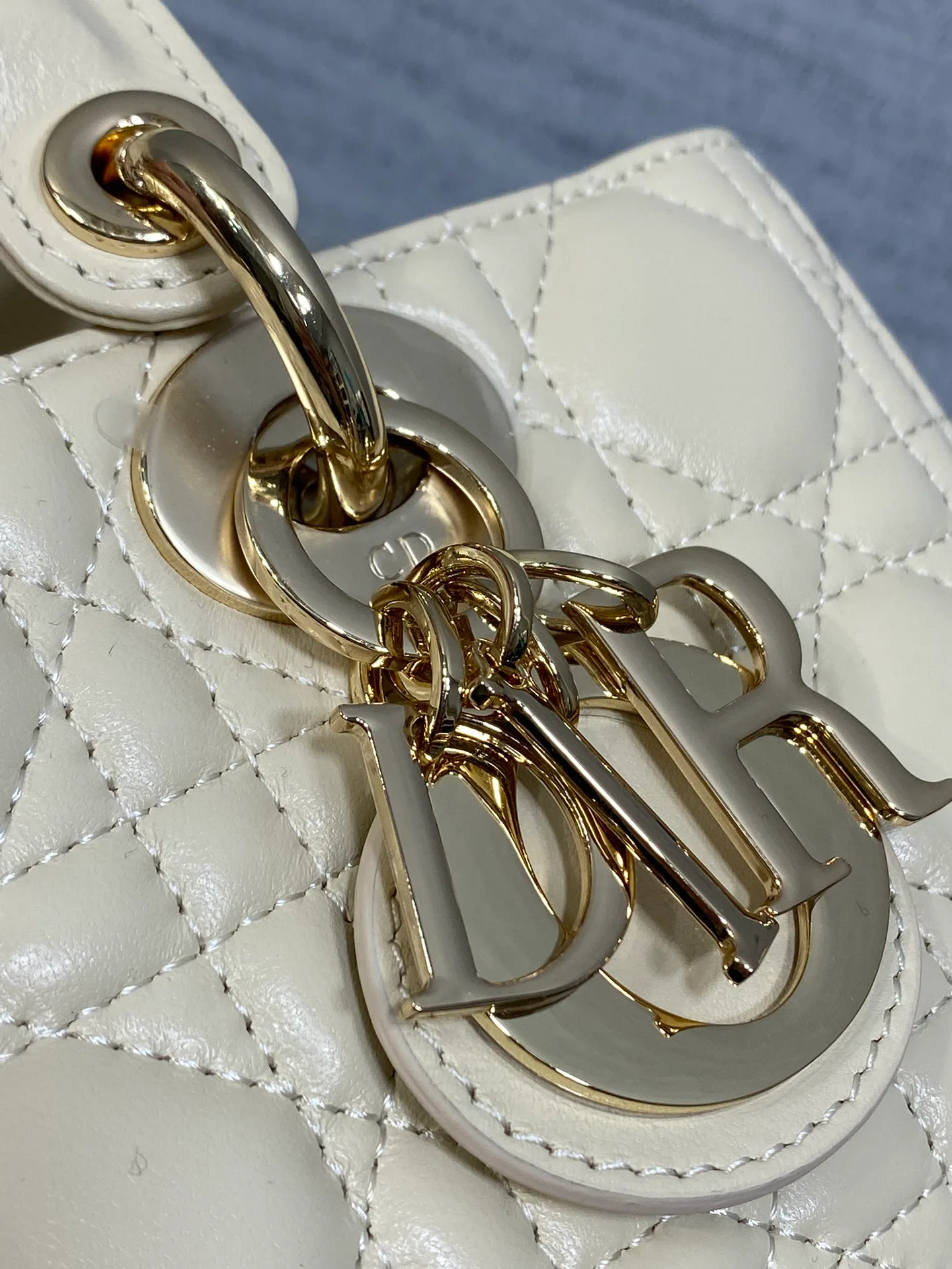 Классические Сумки Женские Christian Dior 12242732