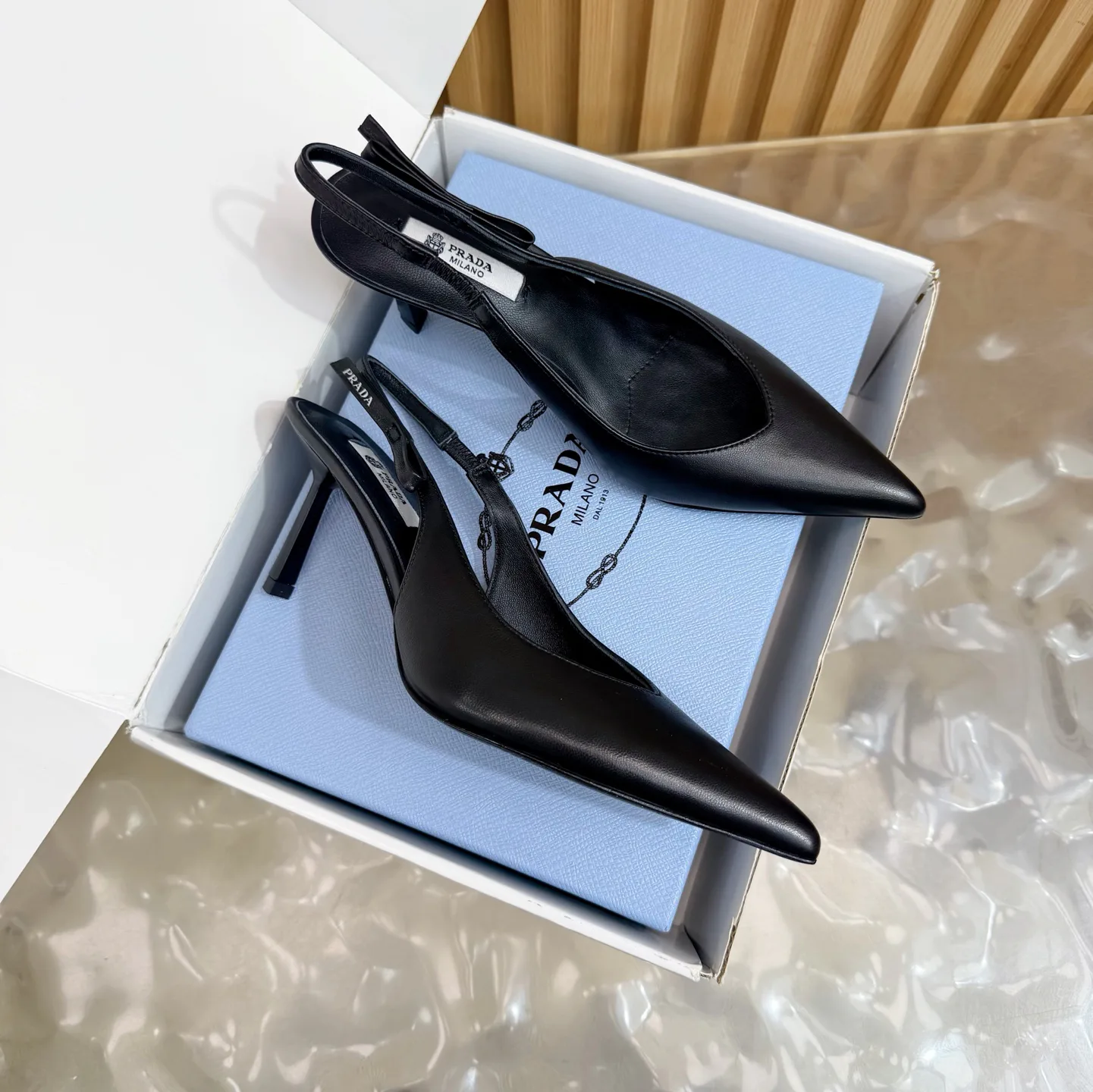 Туфли Женские Prada 11411869