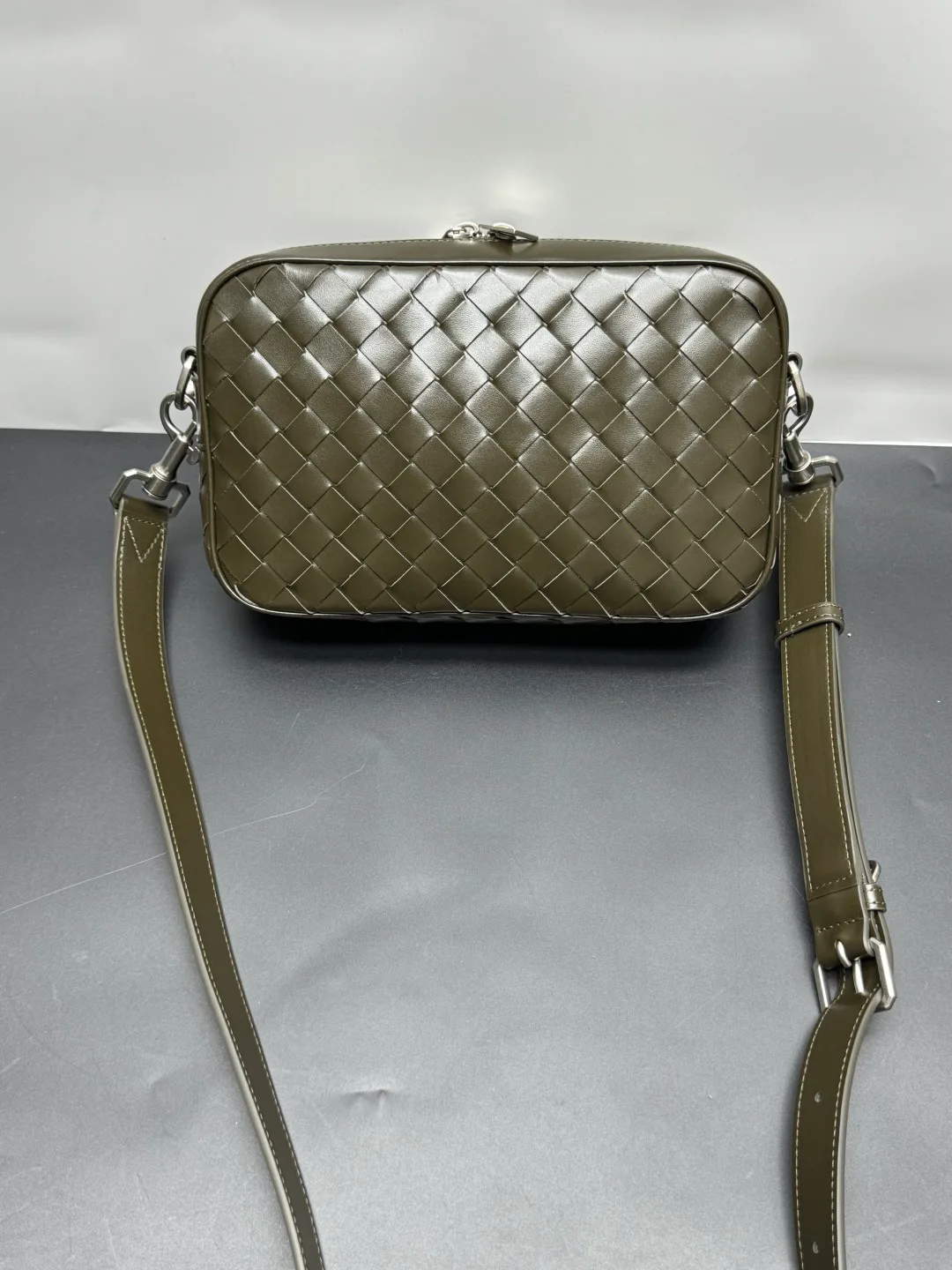Сумки На Ремне Женские Bottega Veneta 2265829
