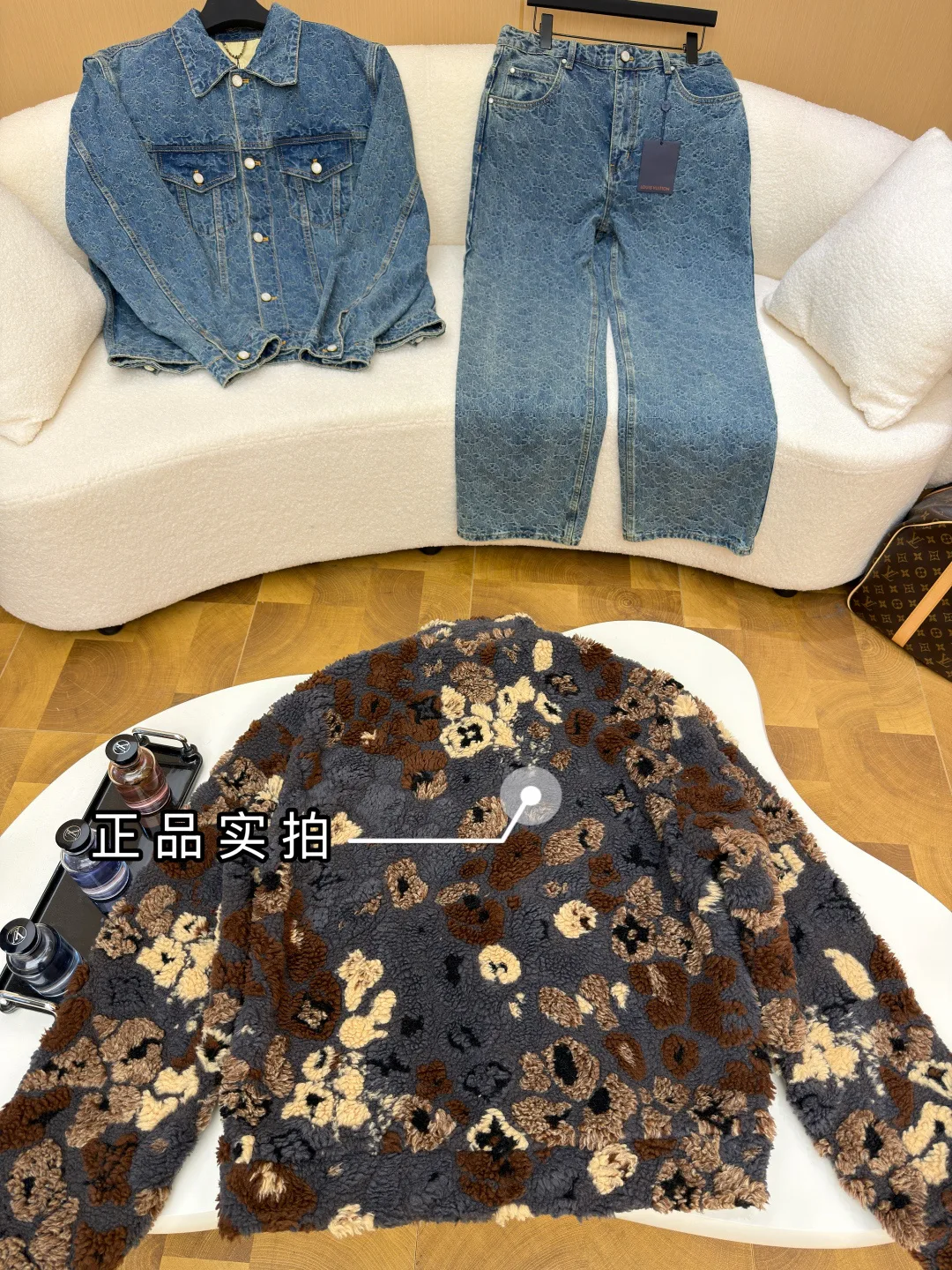 Куртки Женские Louis Vuitton 412770