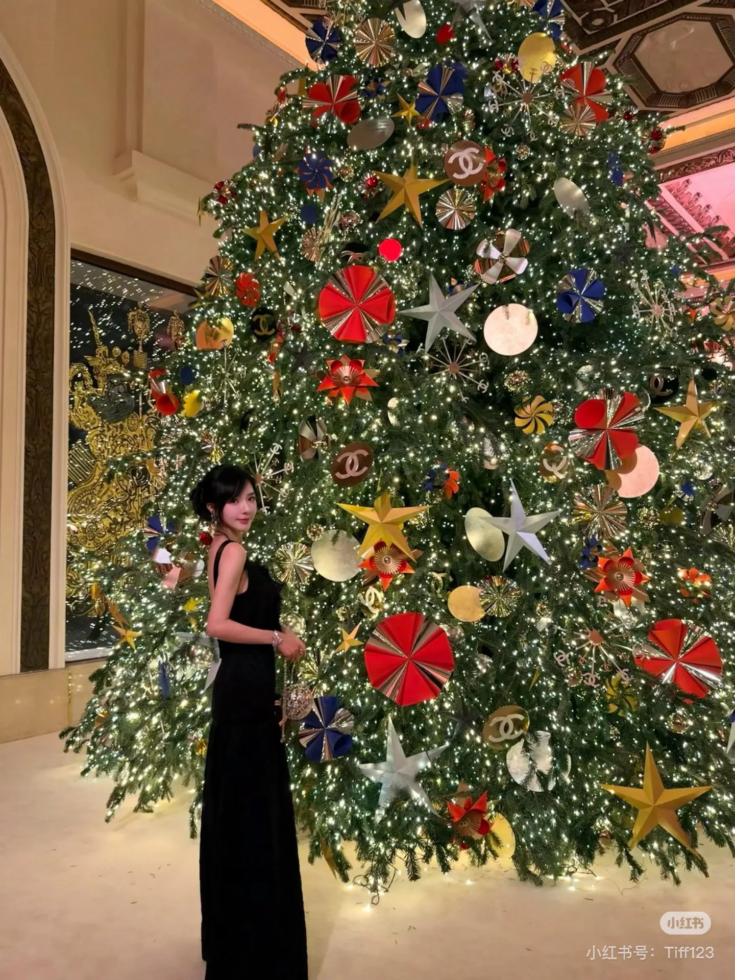 Платья Женские Chanel 10703711