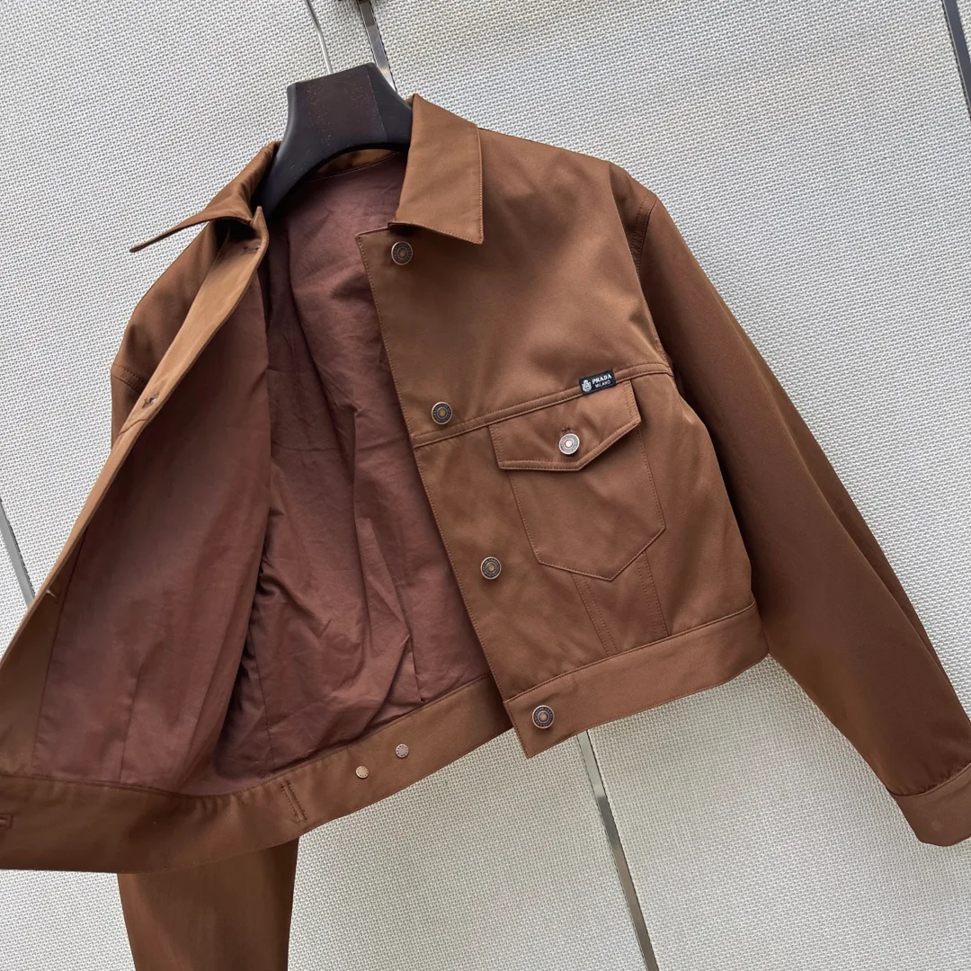 Куртки И Пуховики Женские Prada 18998644