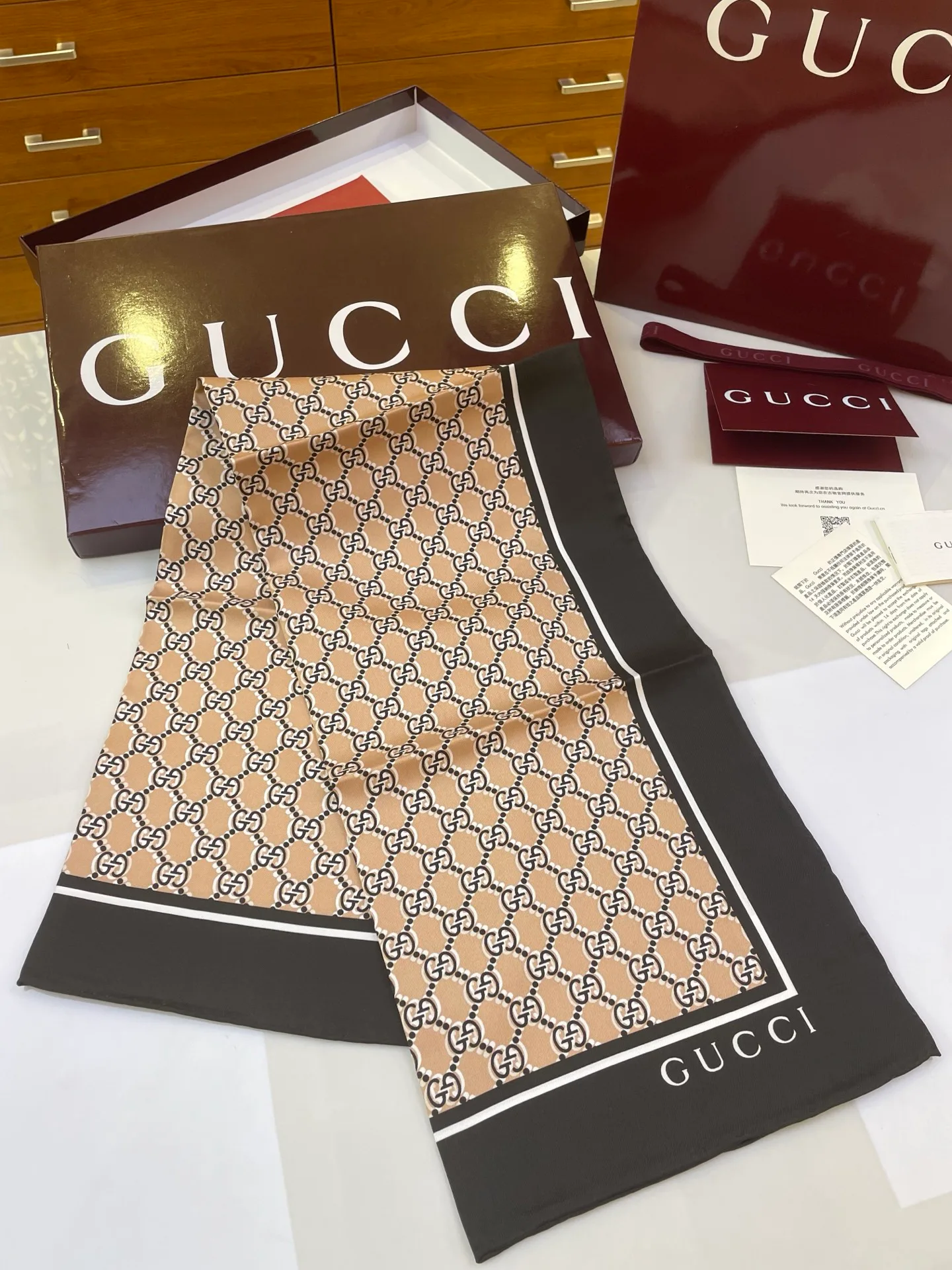 Платки Gucci 10477350