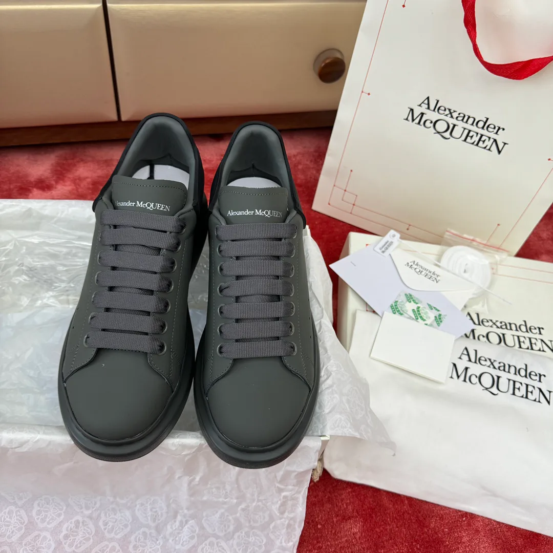 Кроссовки Женские Alexander Mcqueen 11472835