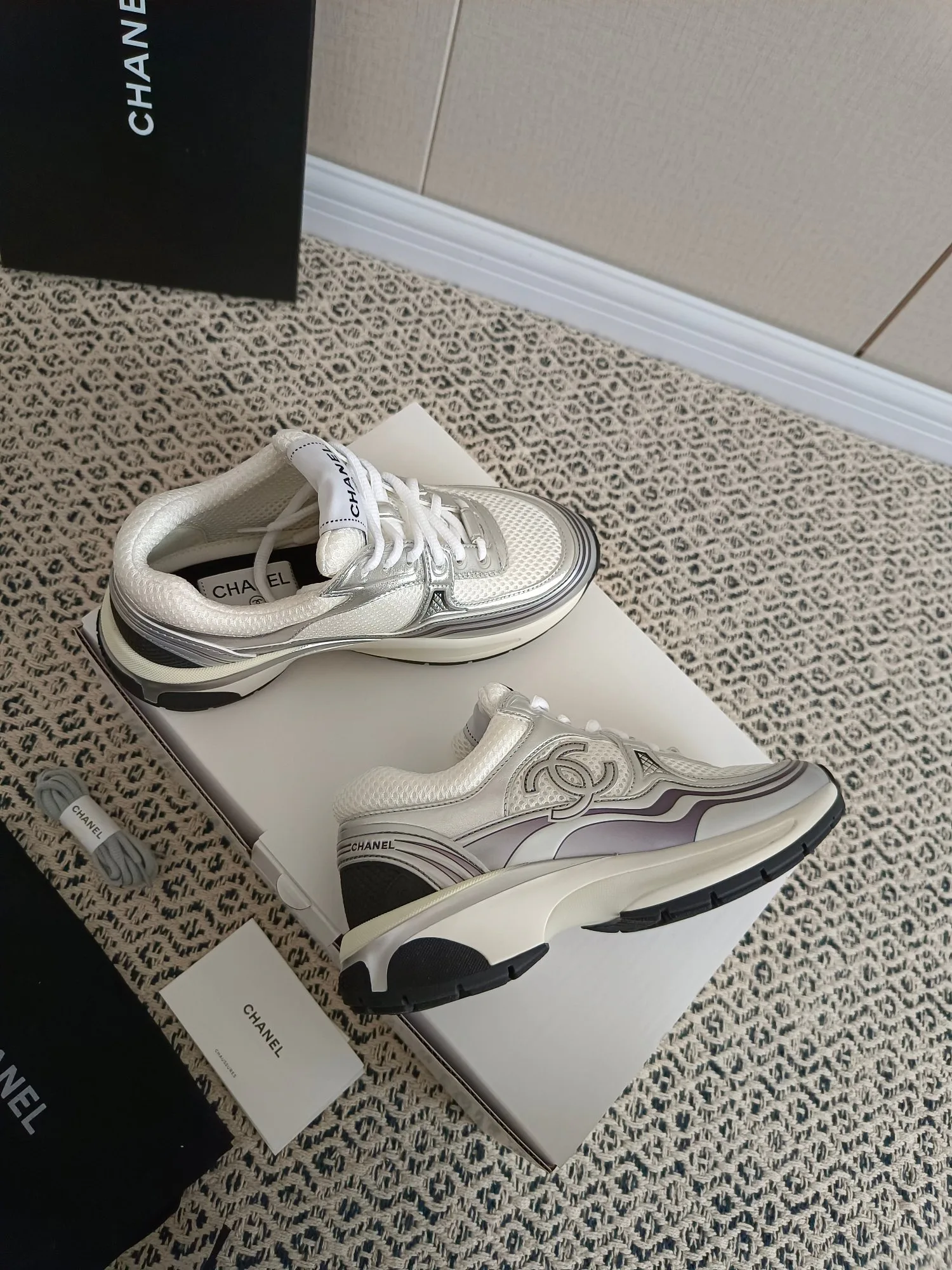 Кроссовки Женские Chanel 393001