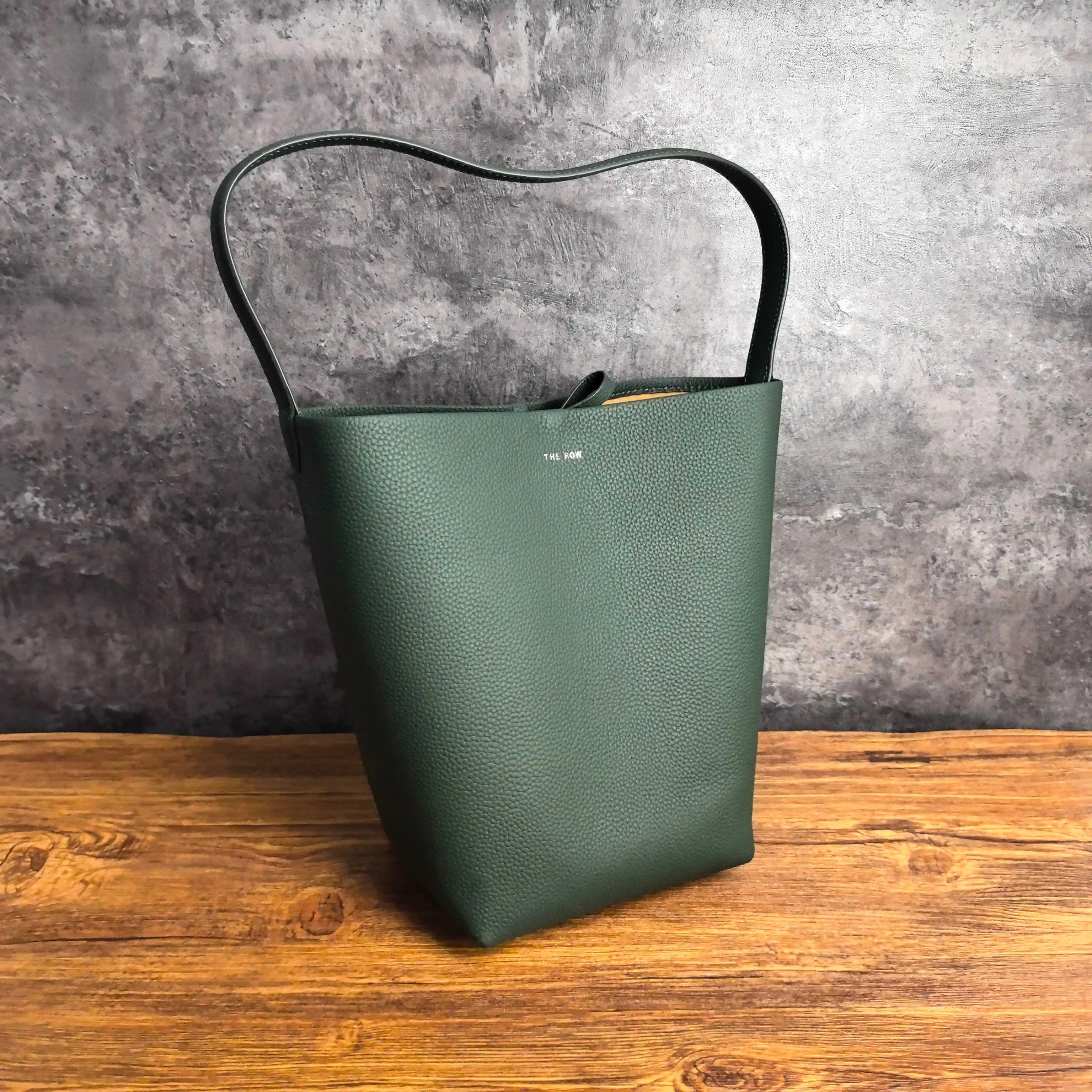 Классические Сумки Женские The Row 11603839