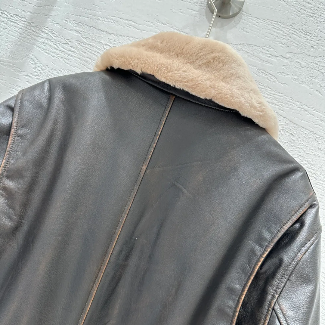 Кожаные Куртки И Дублёнки Женские Miu Miu 853659