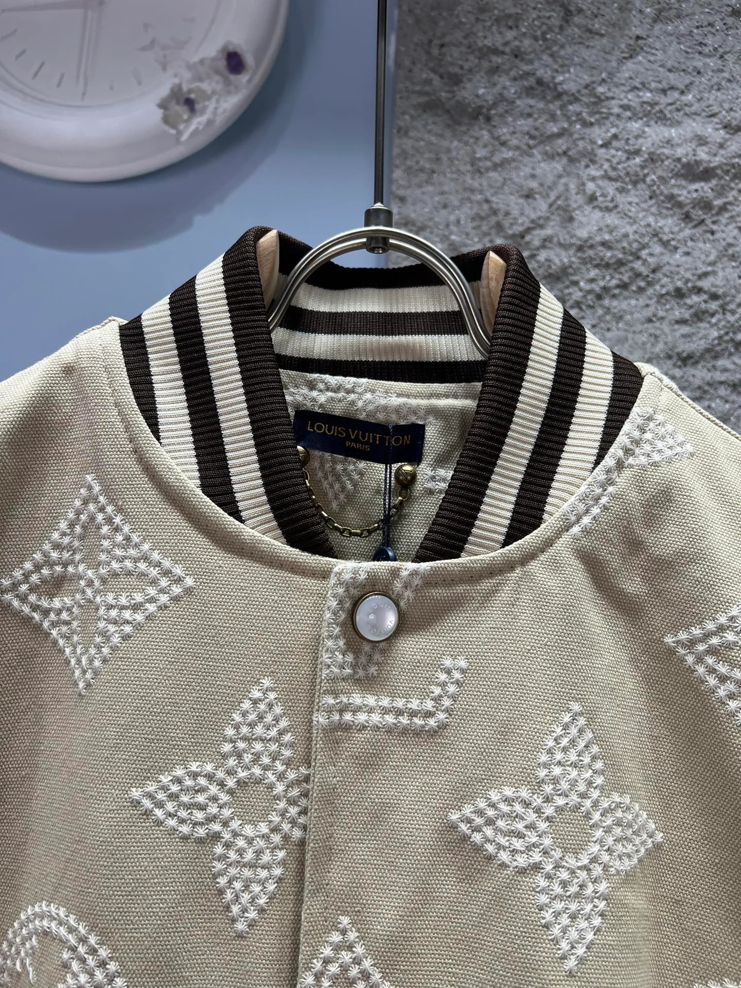 Куртки И Пуховики Мужские Louis Vuitton 129475