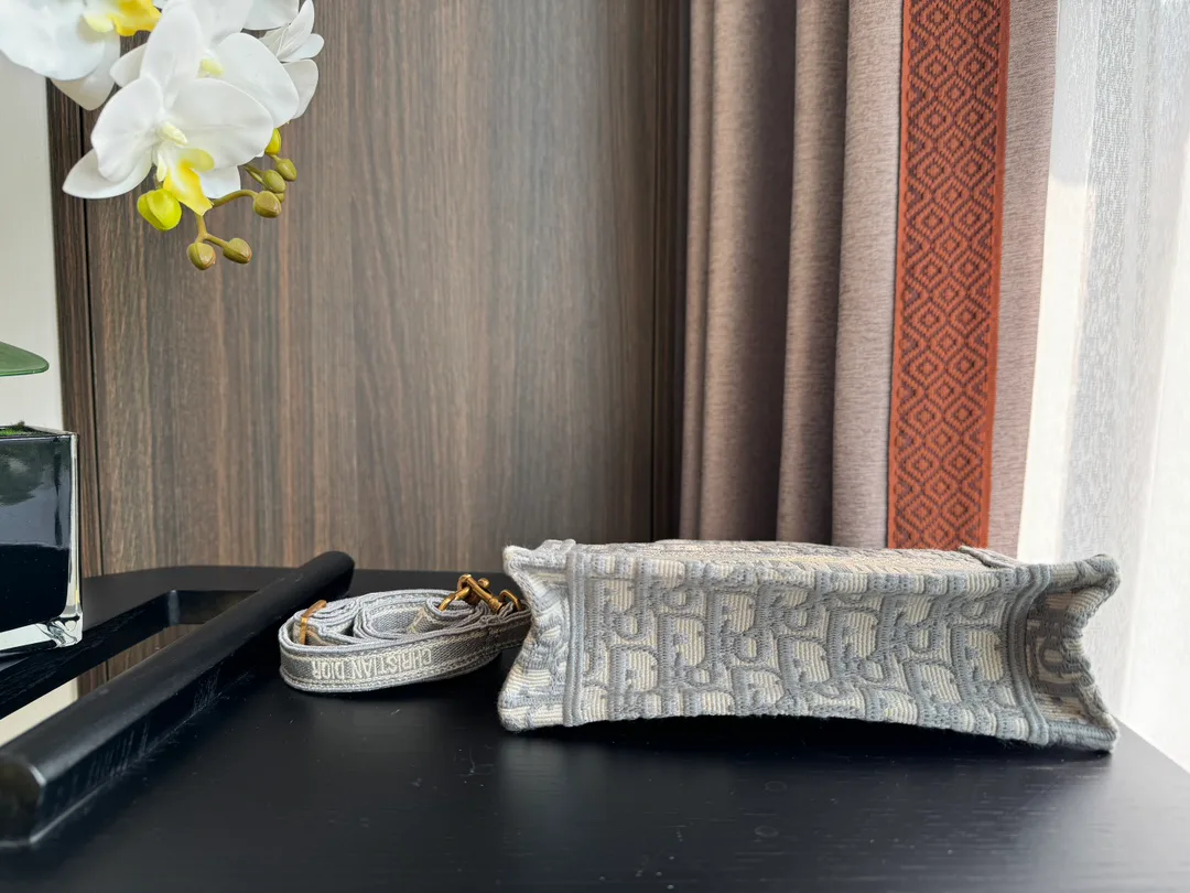 Сумки На Ремне Женские Christian Dior 82417