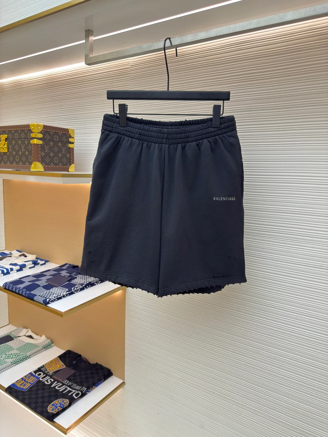 Шорты Мужские Balenciaga 13187804