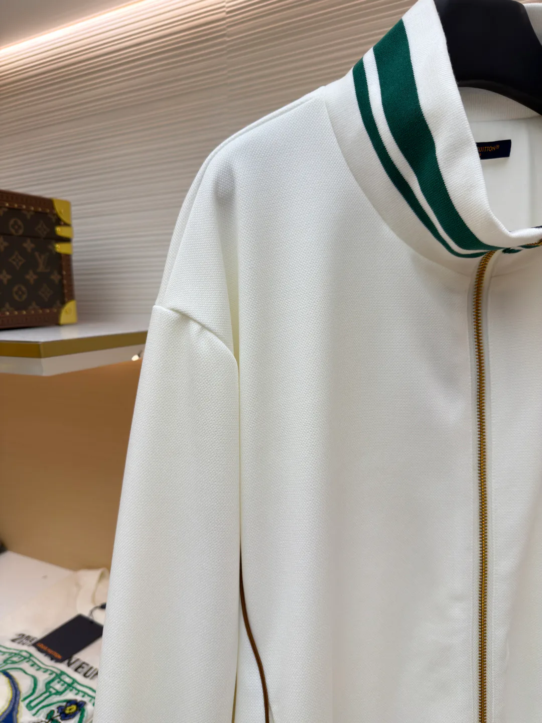 Куртки И Пуховики Мужские Louis Vuitton 5922471