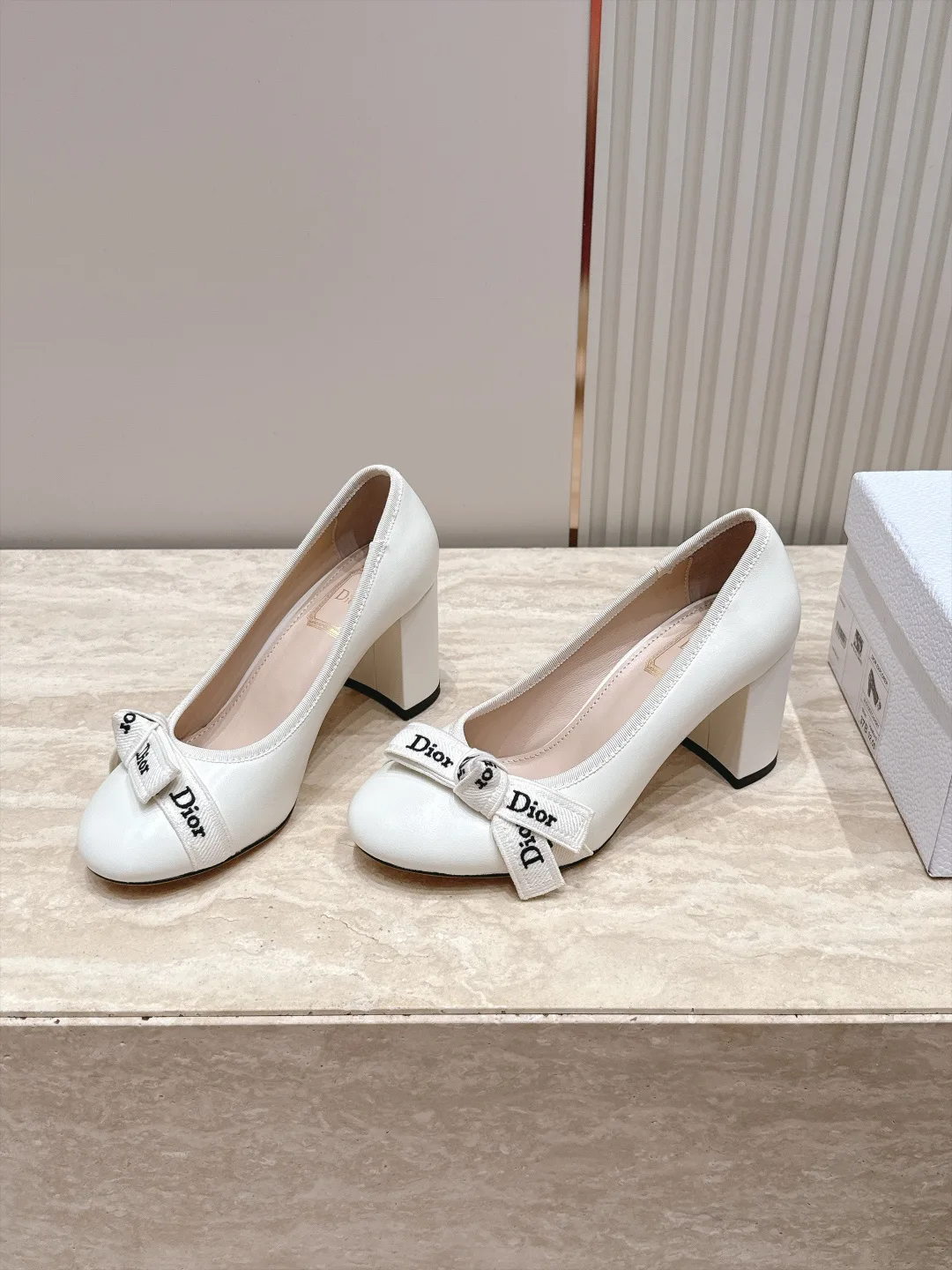 Туфли Женские Christian Dior 17946479