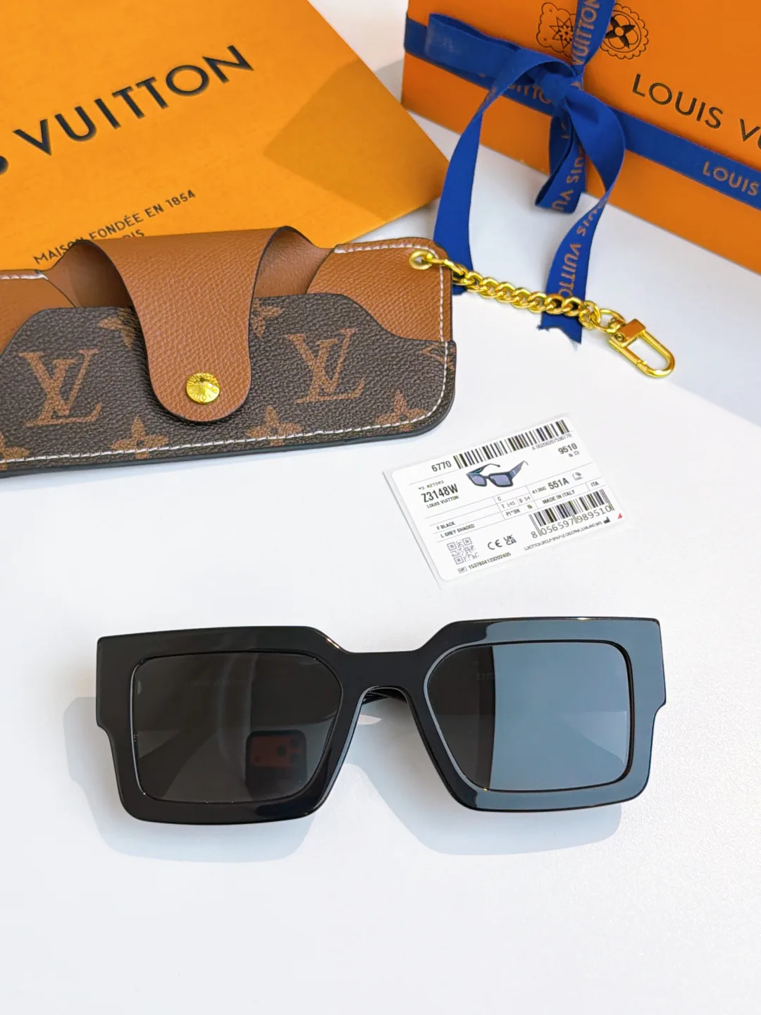 Очки Louis Vuitton 17135564