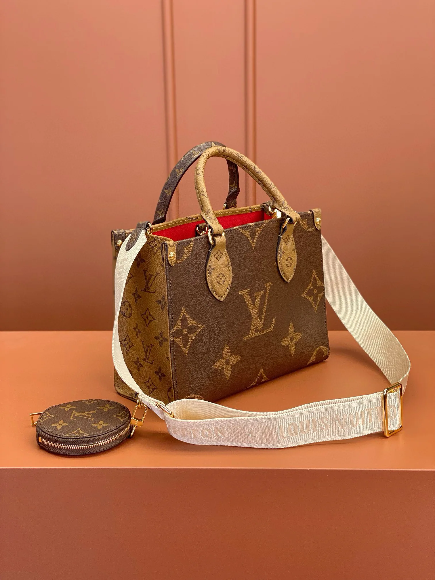 Классические Сумки Женские Louis Vuitton 13394398
