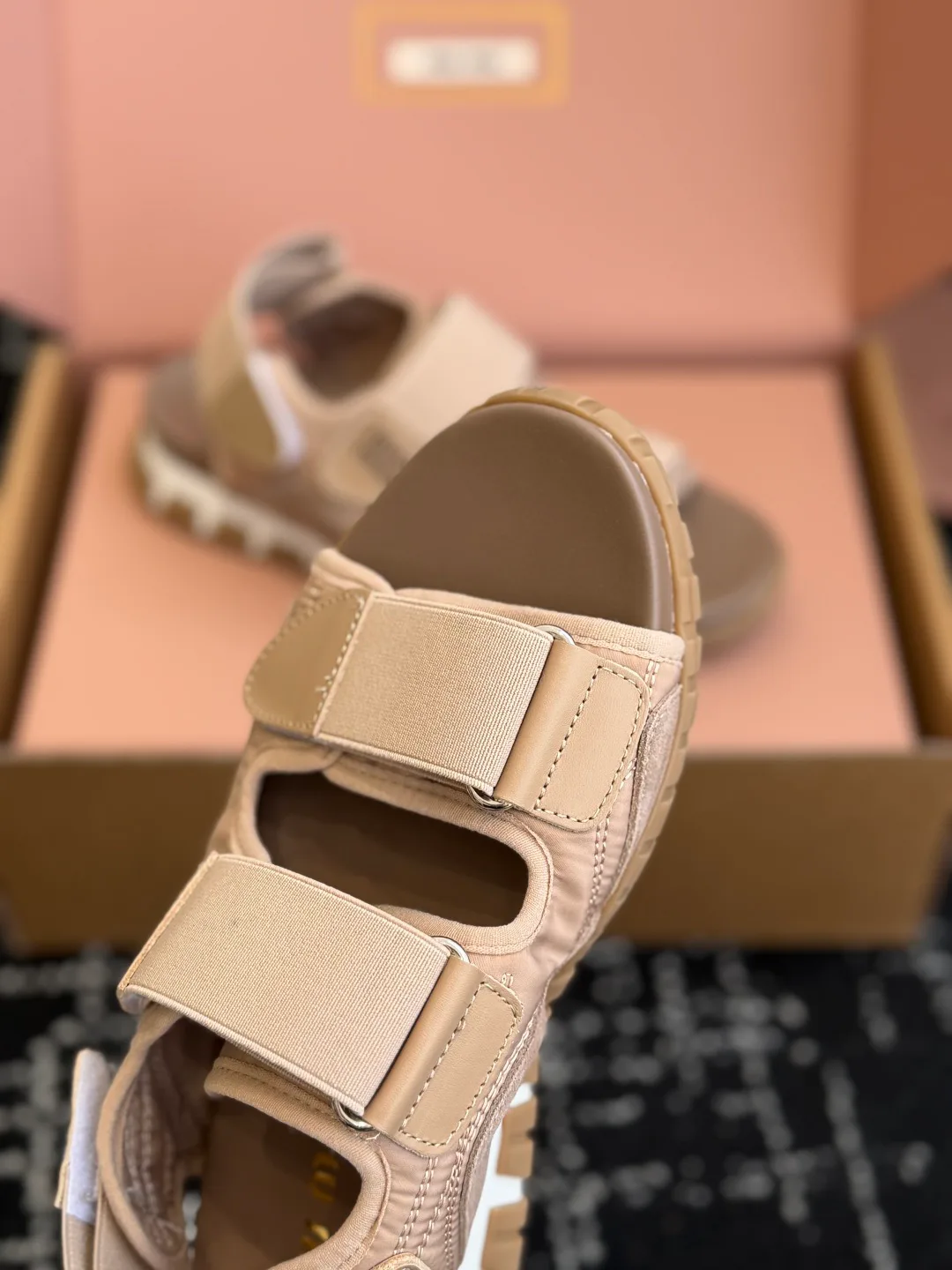 Сандалии Женские Miu Miu 10968814