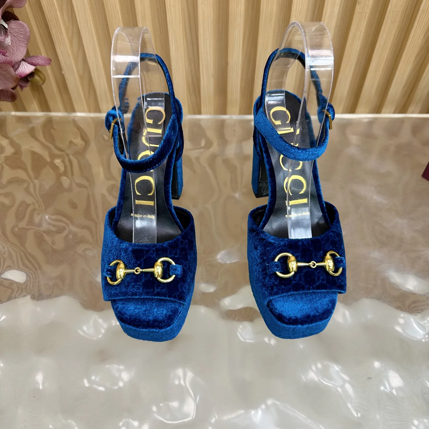 Босоножки Женские Gucci 379375