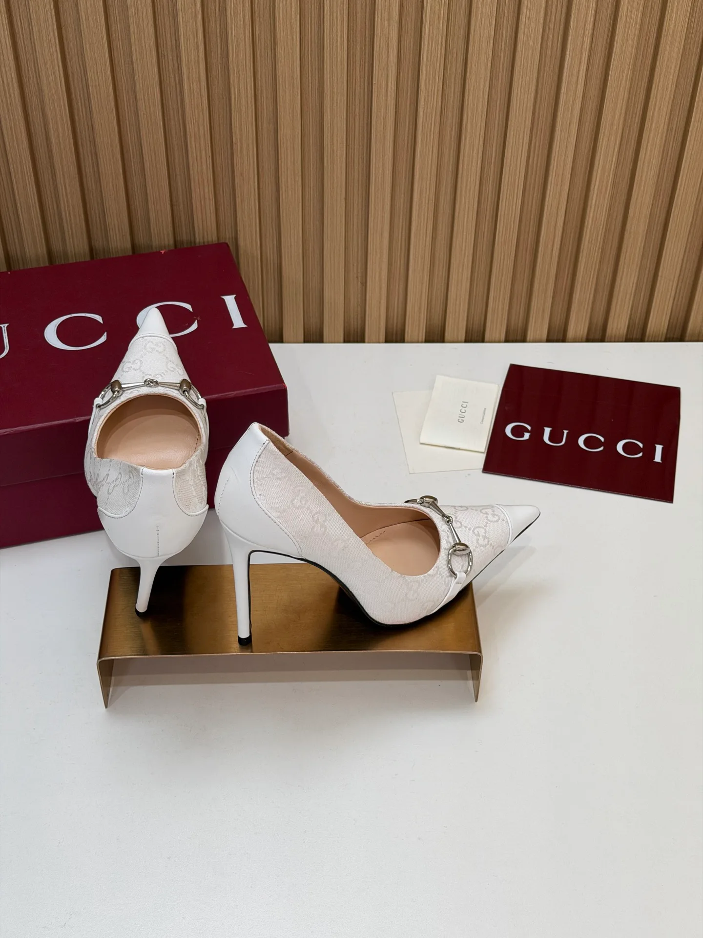 Туфли Женские Gucci 18245480