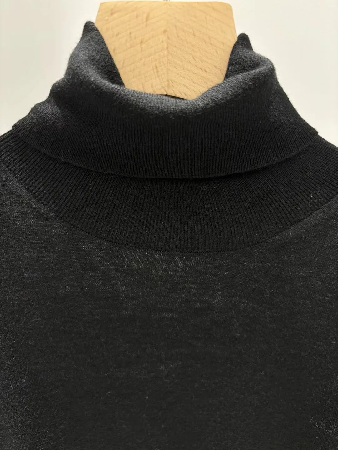 Джемперы И Свитеры Женские Christian Dior 18238821