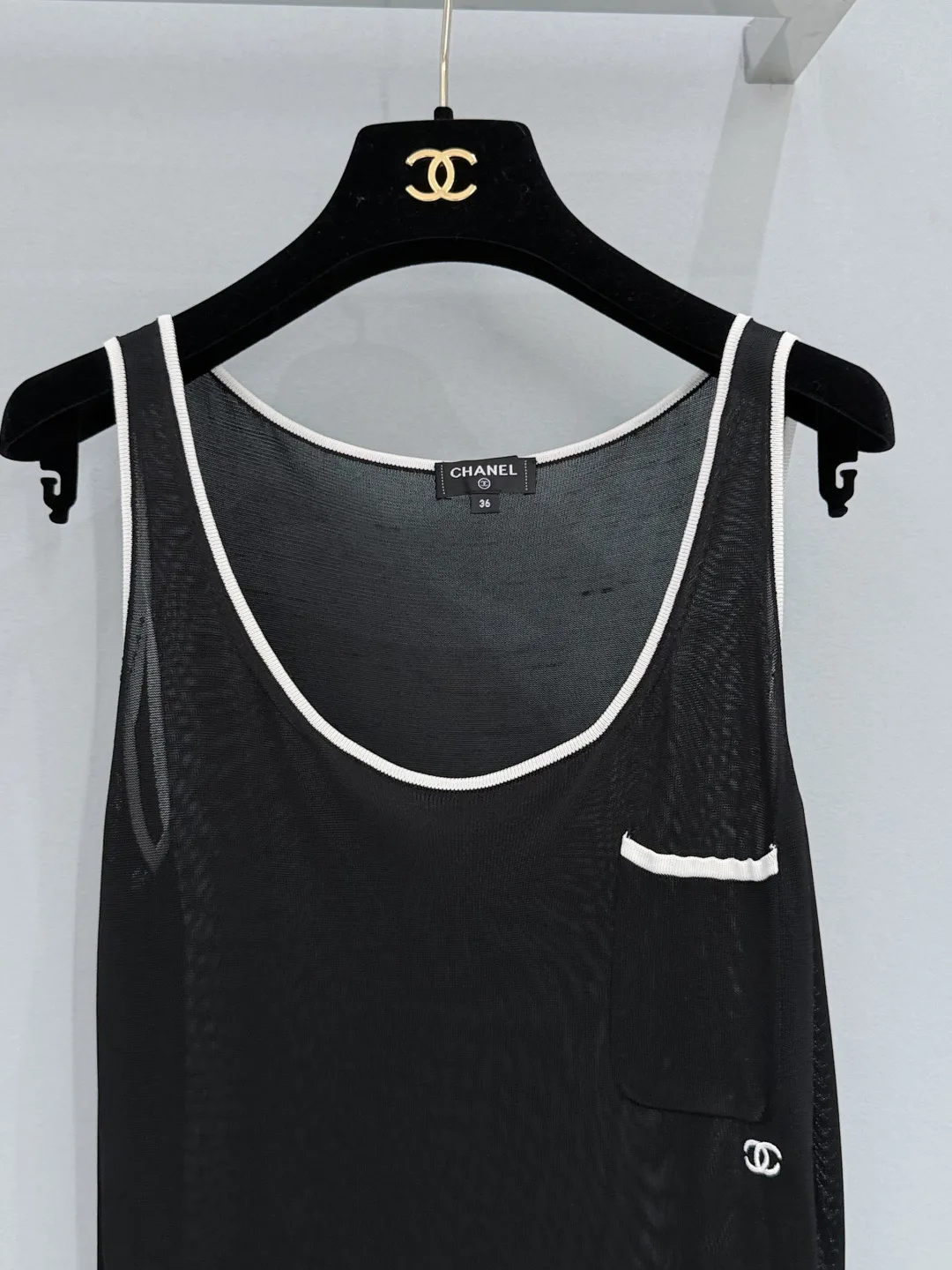 Жилеты Женские Chanel 13193494