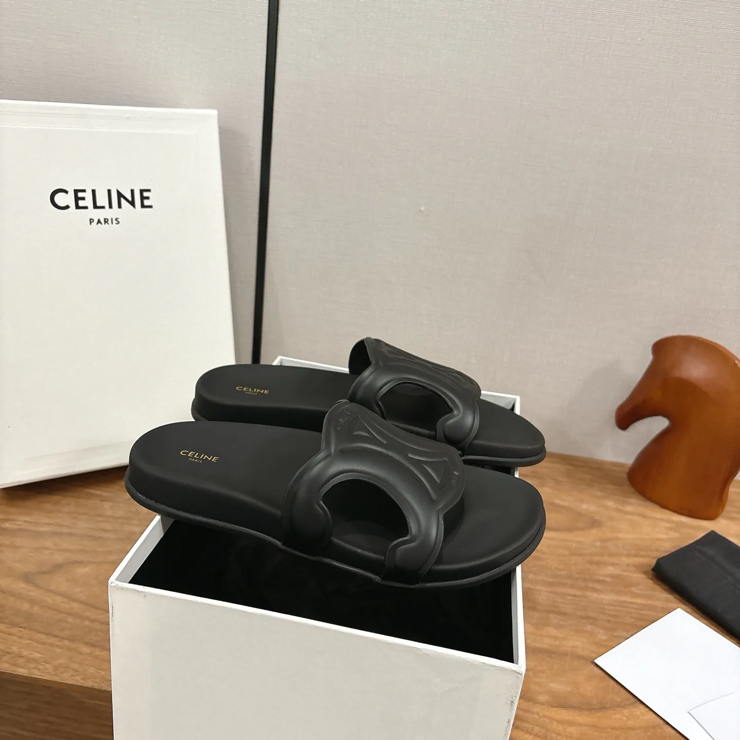 Сандалии Женские Celine 11616556