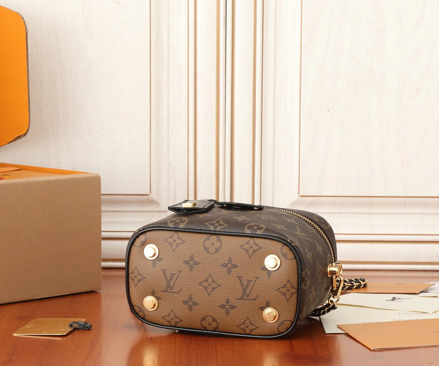 Сумки На Ремне Женские Louis Vuitton 5287