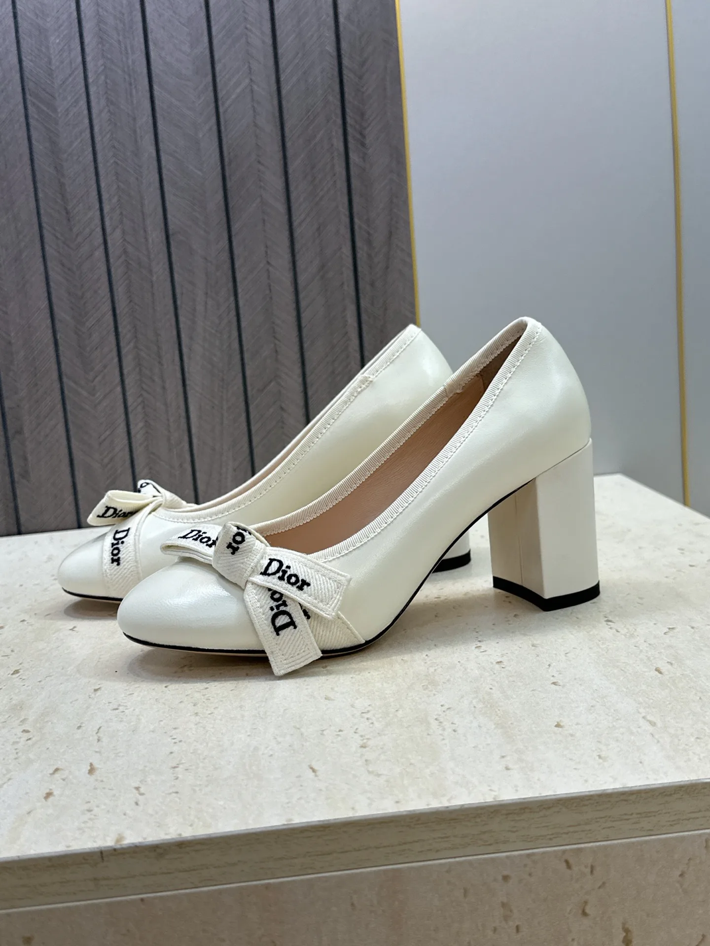 Туфли Женские Christian Dior 18132789