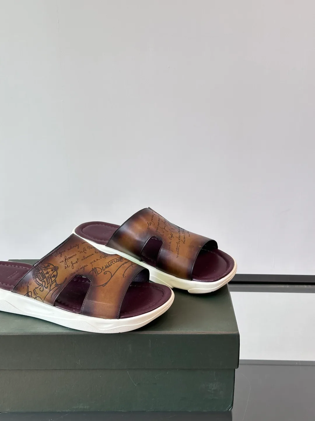 Шлепанцы Мужские Berluti 19415