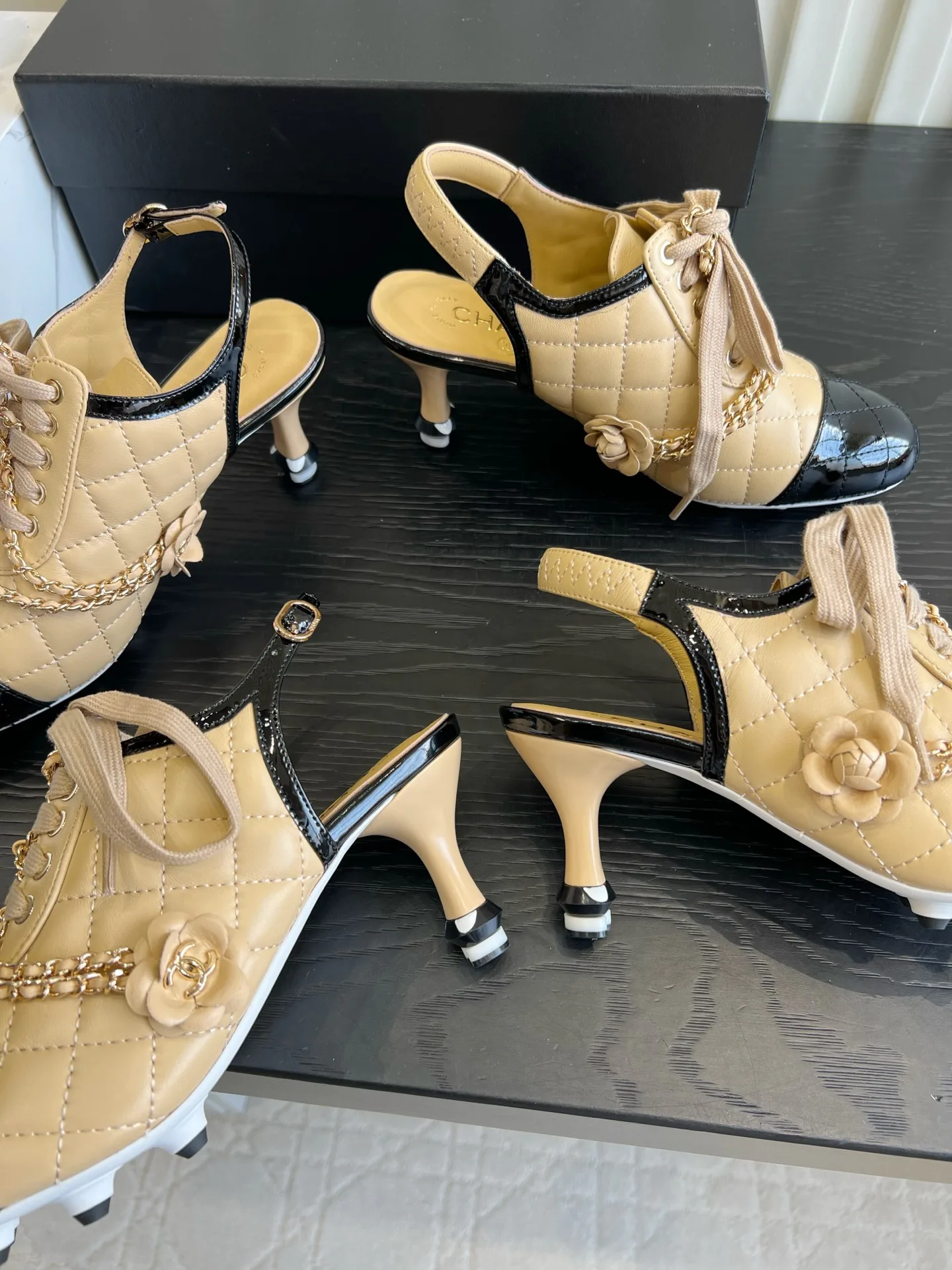 Босоножки Женские Chanel 18322876