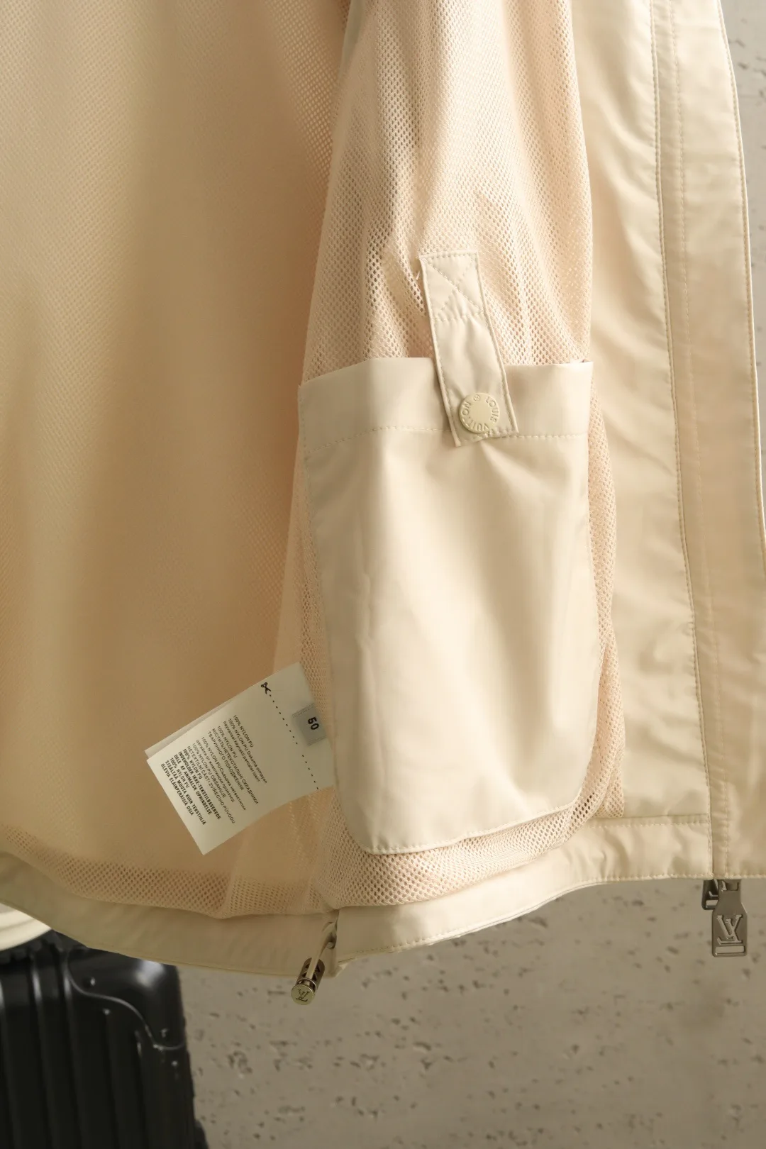 Жилеты Мужские Louis Vuitton 11424979