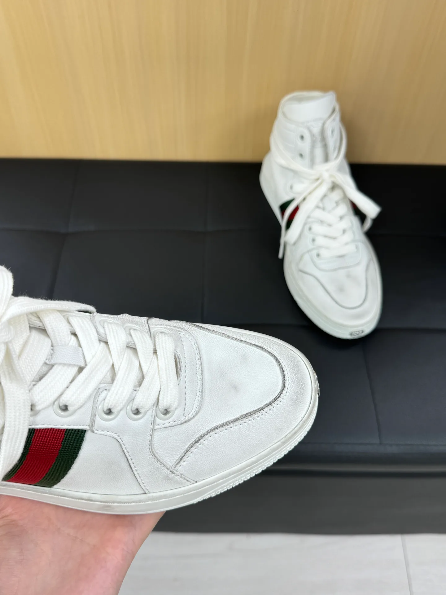 Кроссовки Женские Gucci 18708937