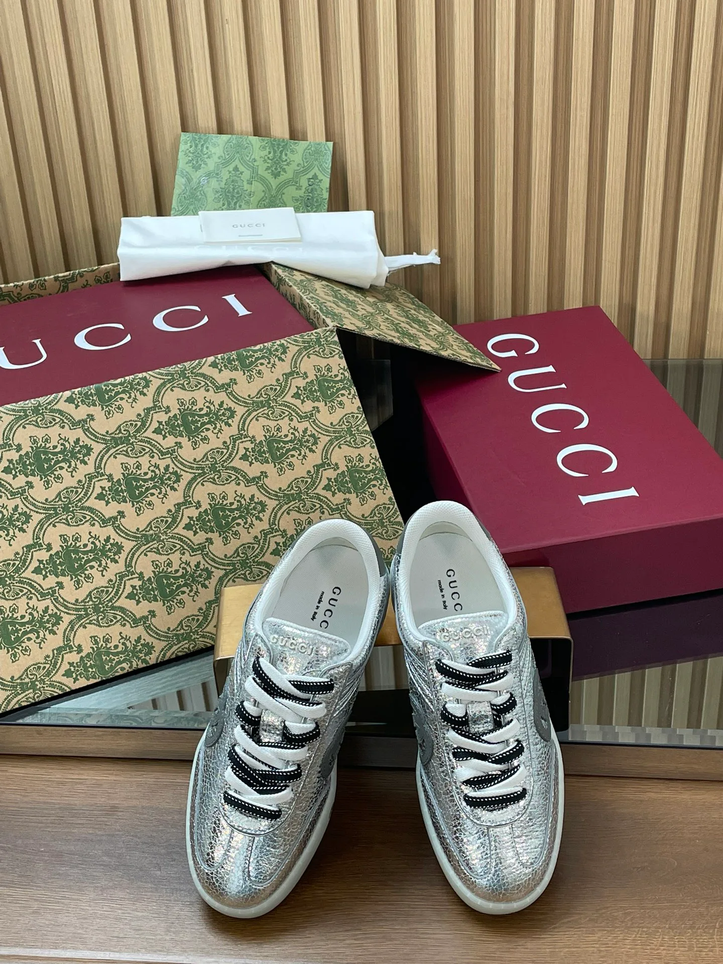 Кроссовки Женские Gucci 451035