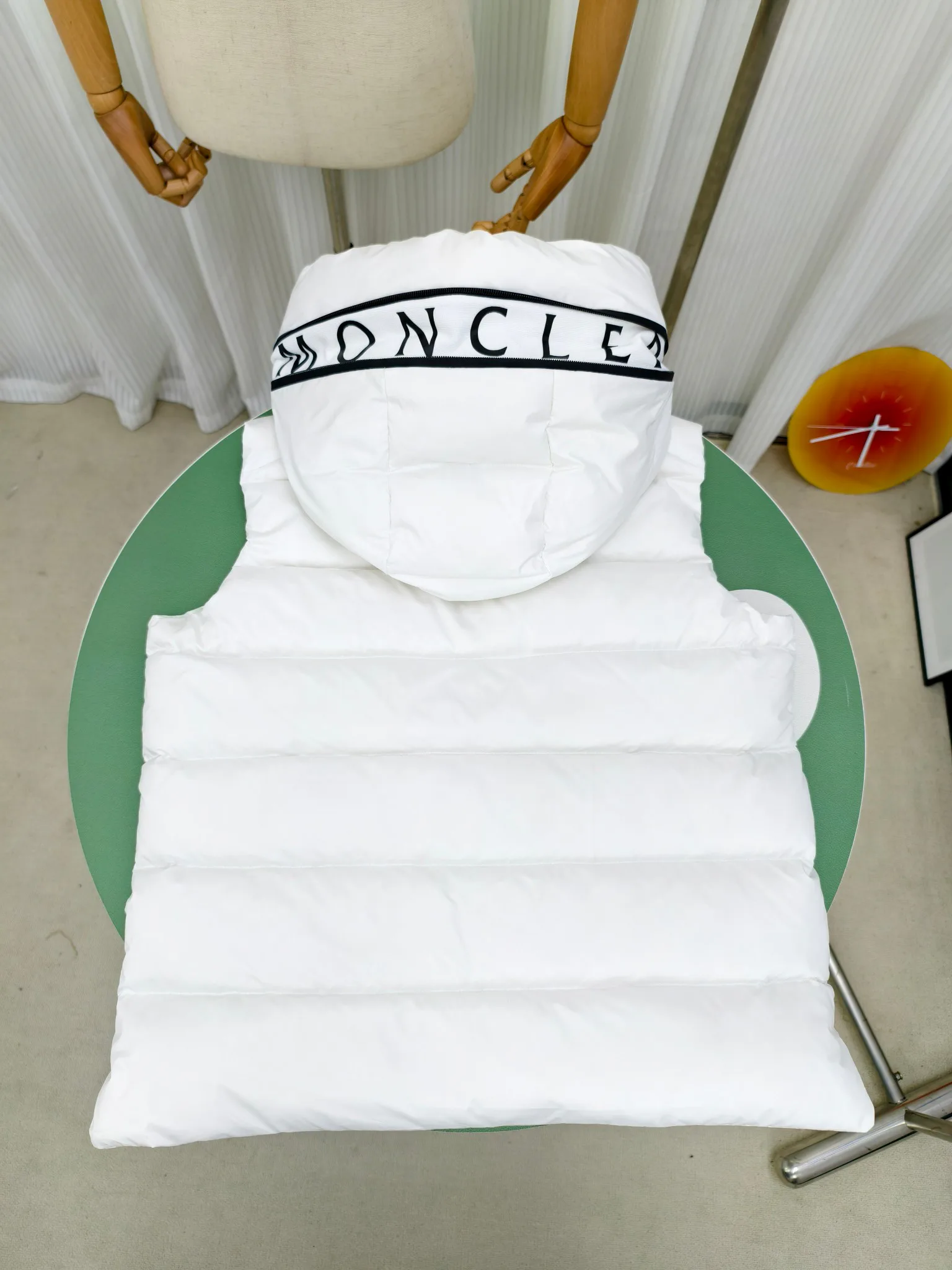 Жилеты Женские Moncler 887968