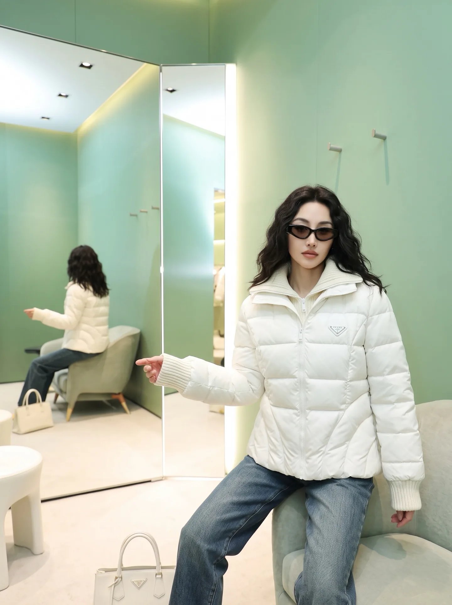 Куртки И Пуховики Женские Prada 18711536