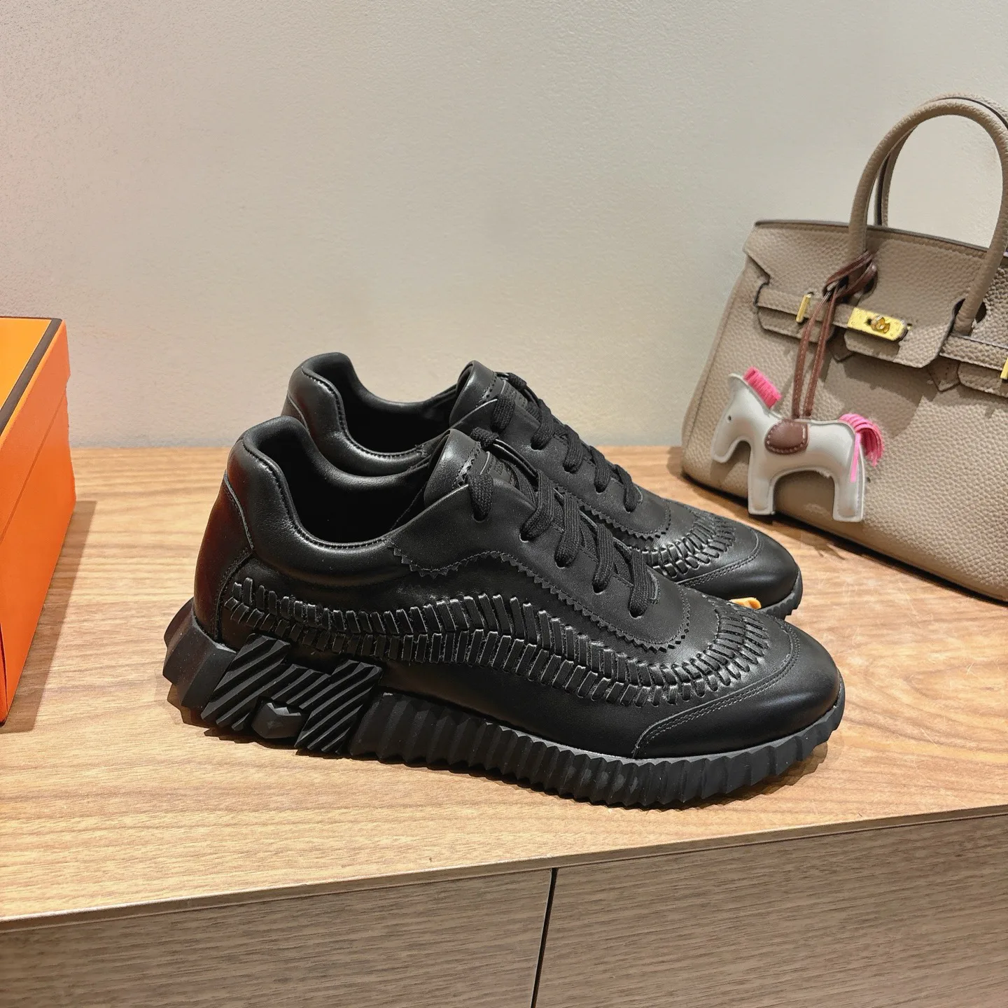 Кроссовки Женские Hermes 10031879