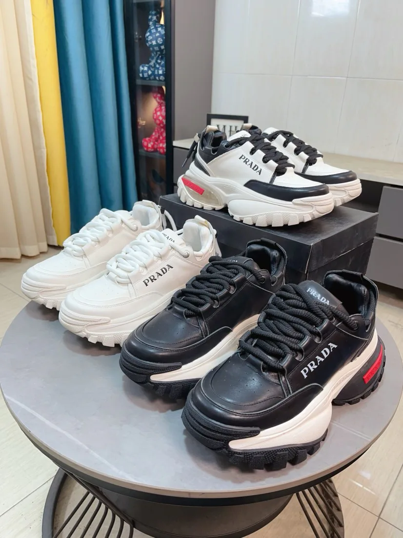 Кроссовки Мужские Prada 4325828