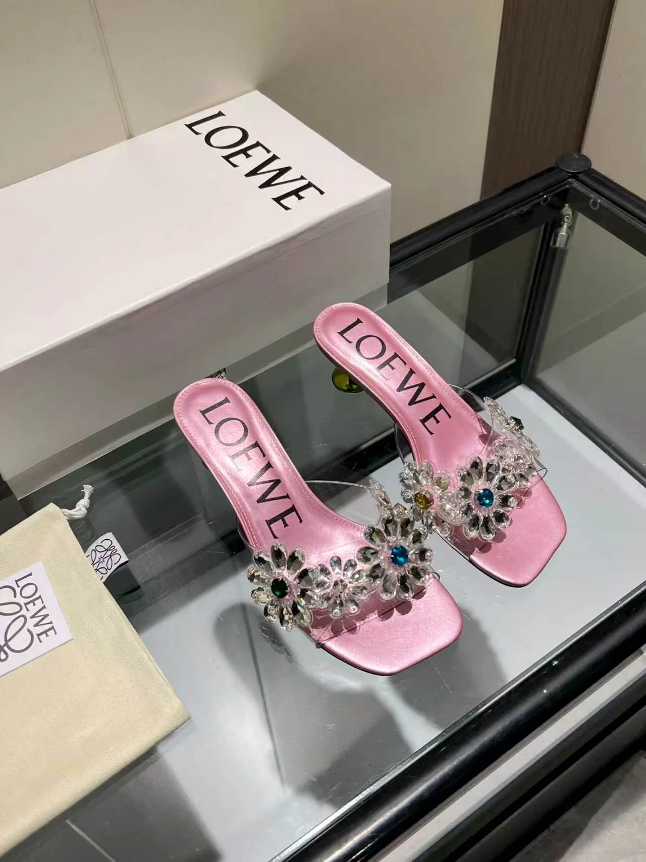 Босоножки Женские Loewe 18367070