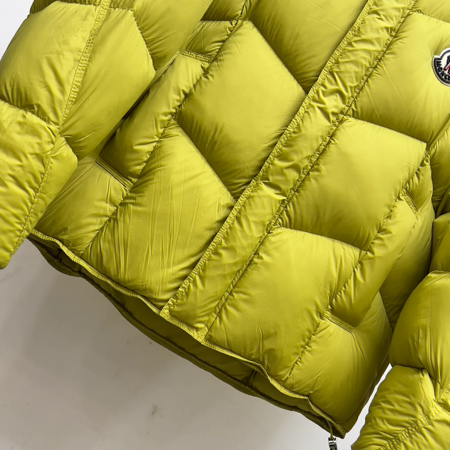 Куртки И Пуховики Женские Moncler 844063