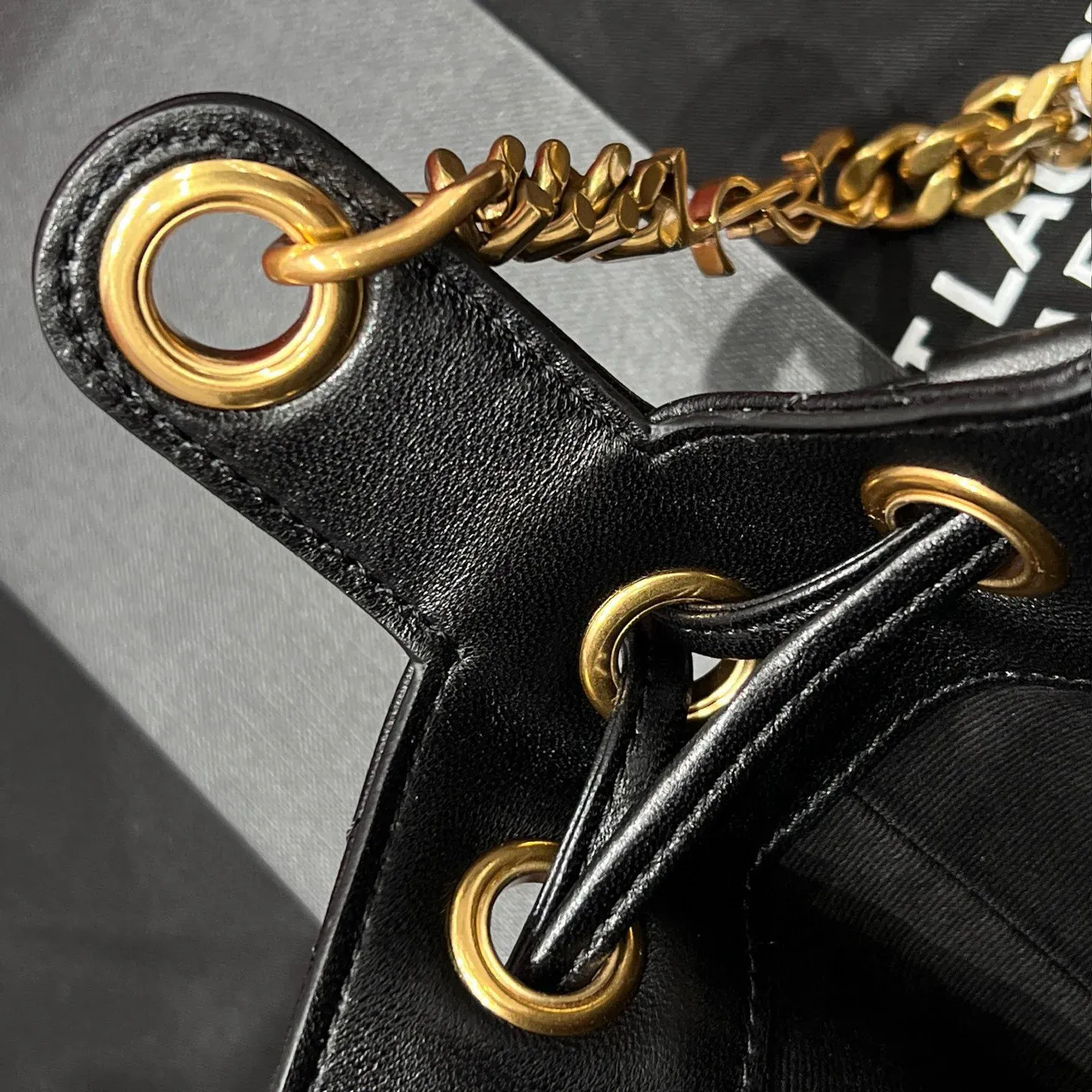 Сумки На Ремне Женские Saint Laurent 1140851