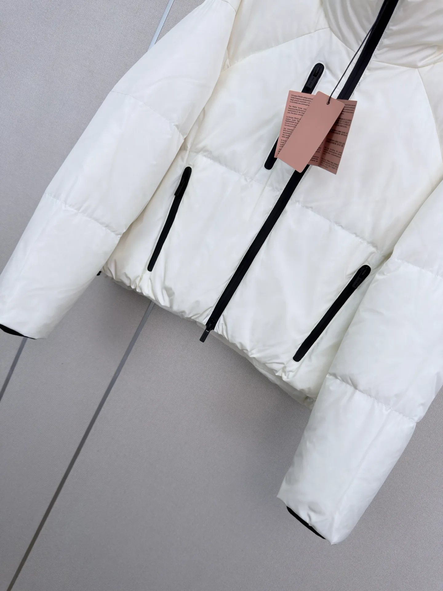 Куртки И Пуховики Женские Miu Miu 18108741