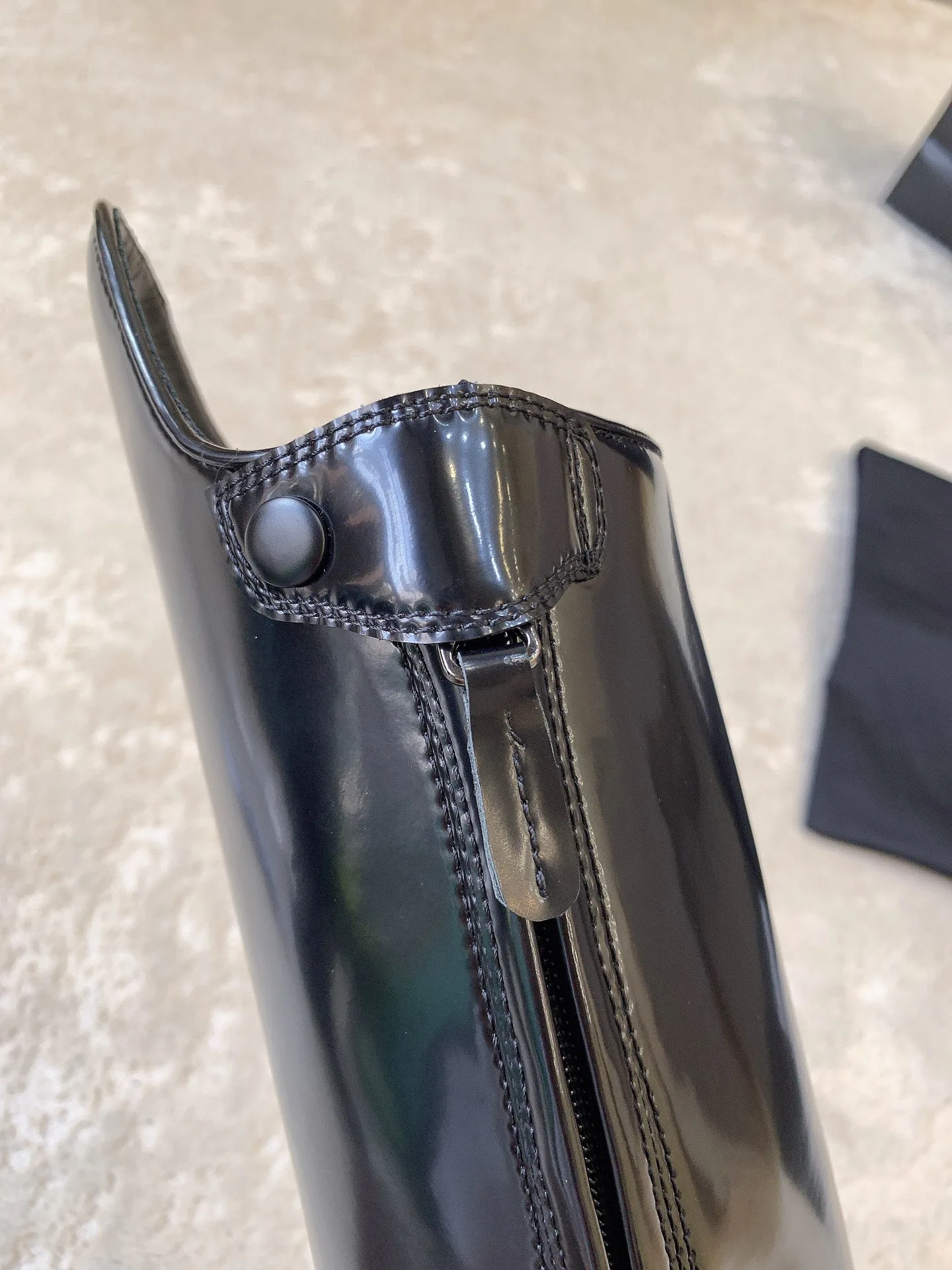 Сапоги Женские Saint Laurent 689861