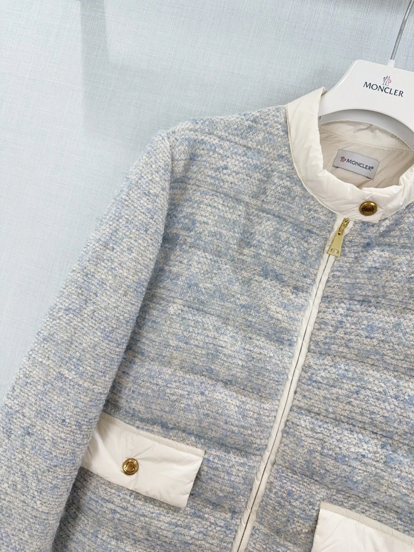 Куртки И Пуховики Женские Moncler 18474160