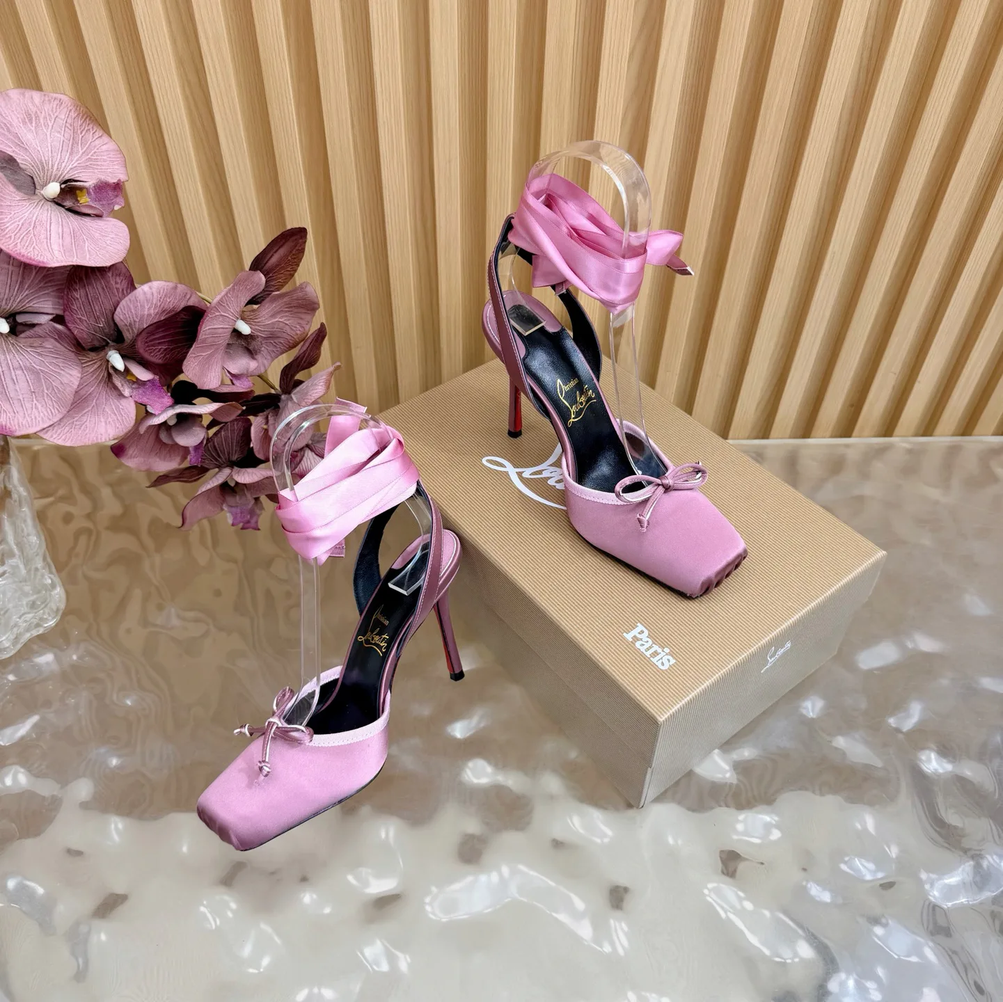 Туфли Женские Christian Louboutin 9707822