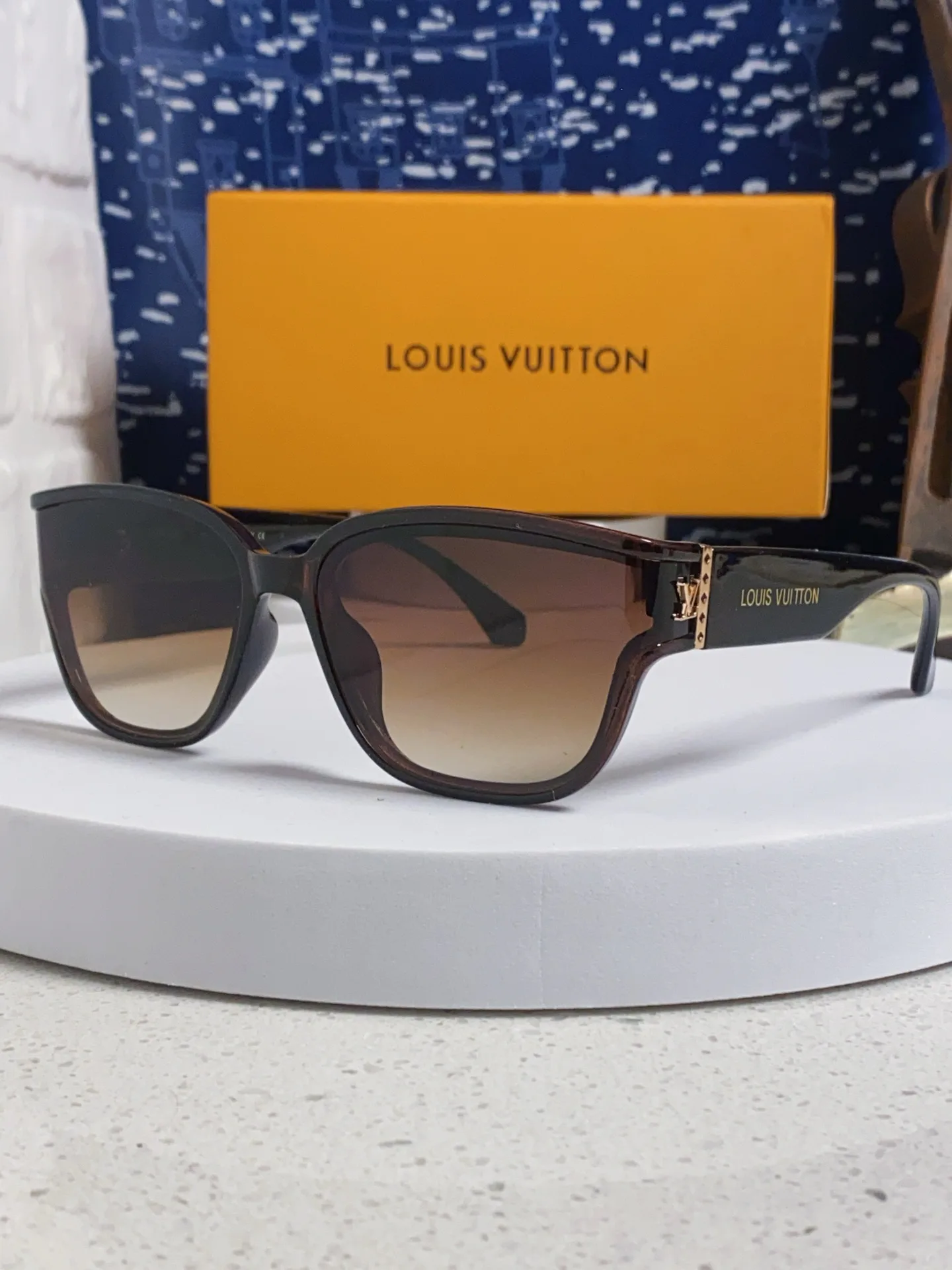 Очки Louis Vuitton 10842030