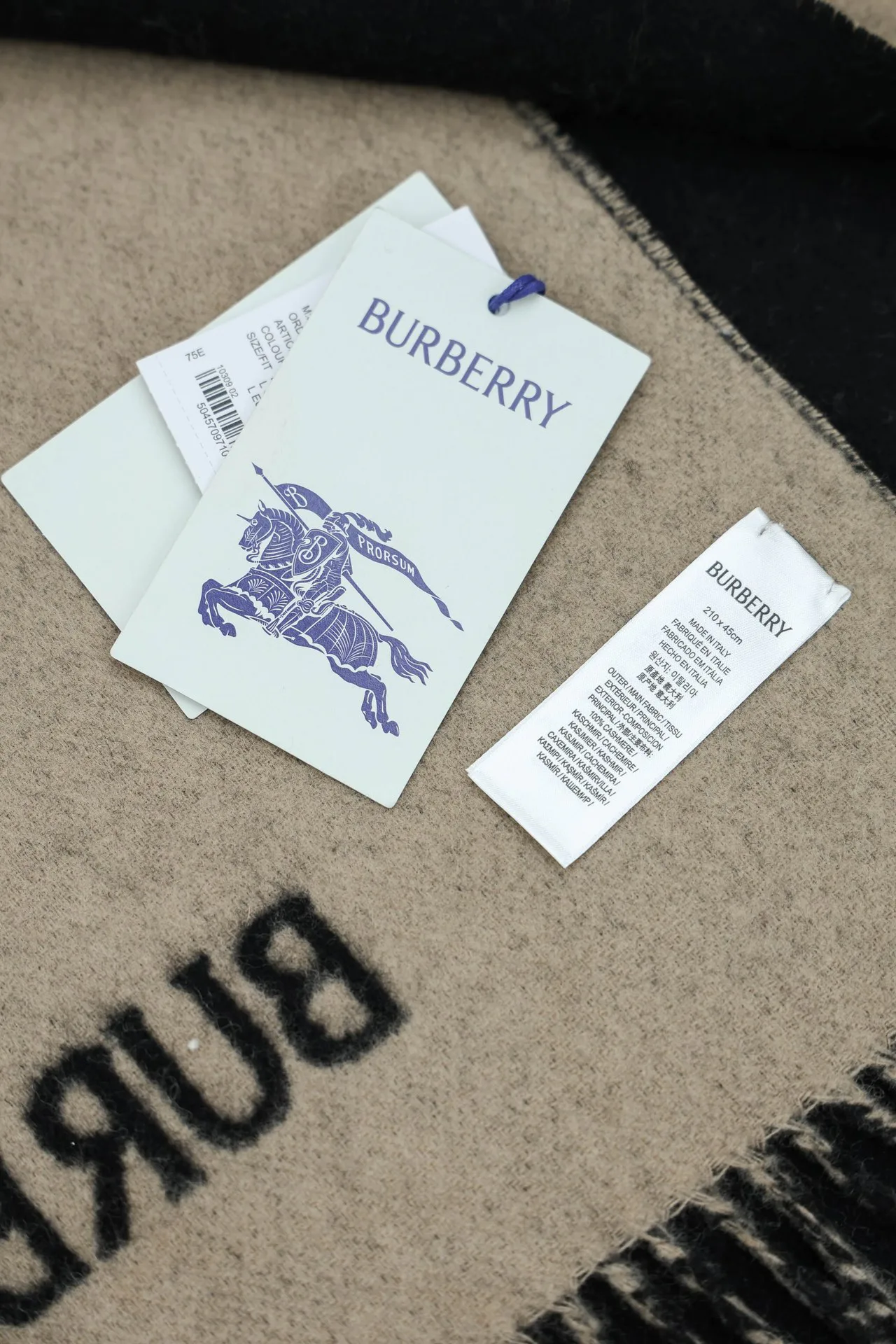 Шарфы Burberry 185620