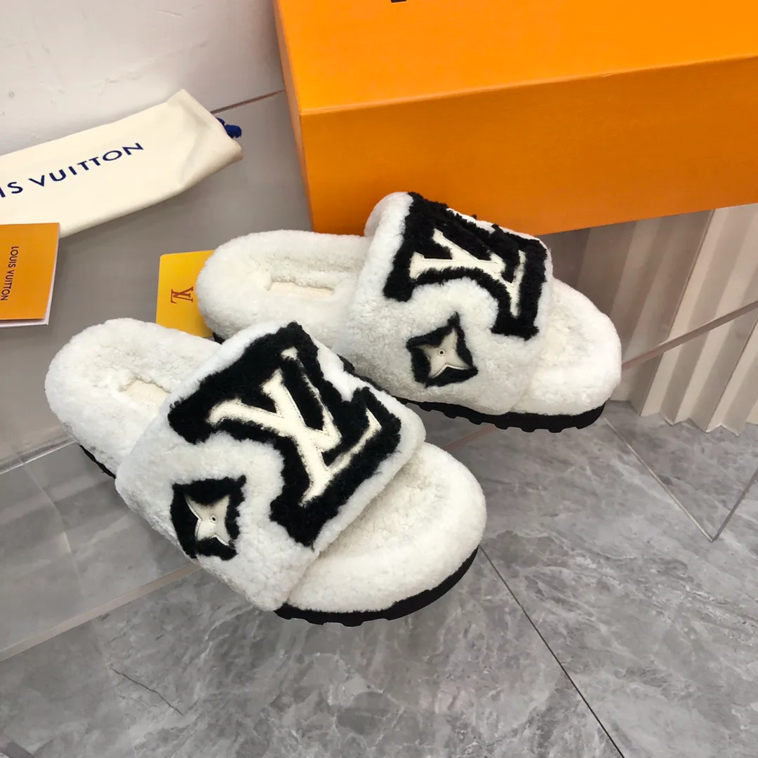 Тапочки Женские Louis Vuitton 489820