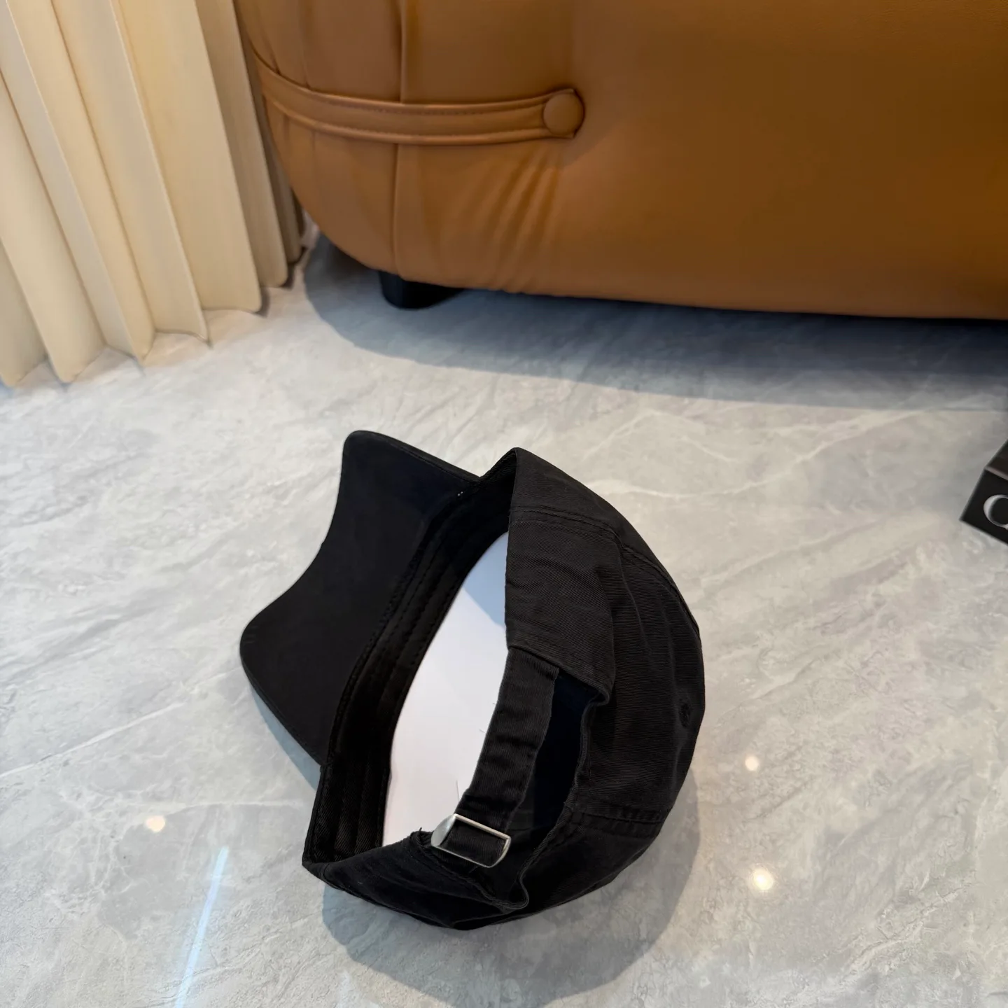 Головные Уборы Chanel 17515302