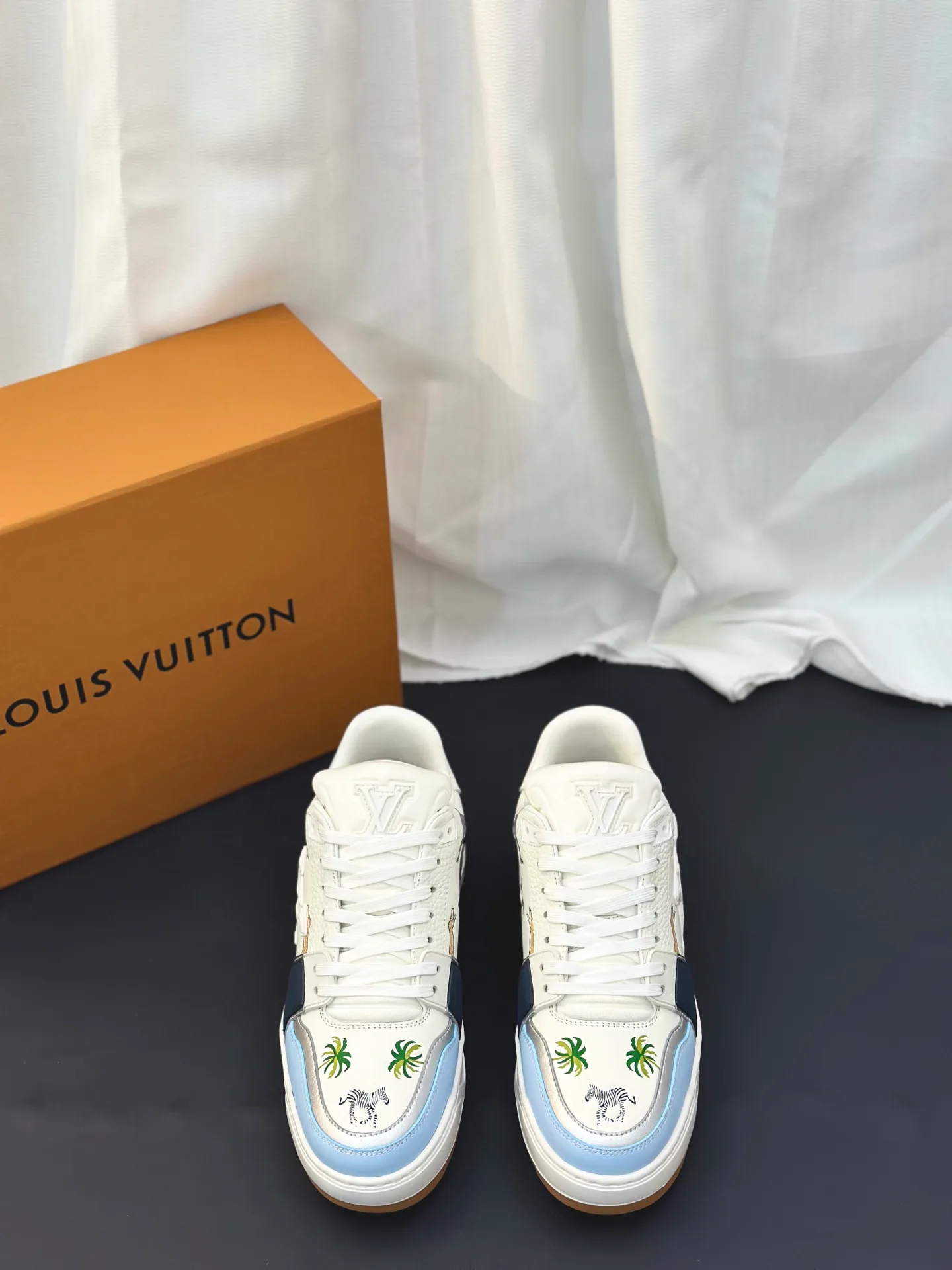 Кроссовки Мужские Louis Vuitton 1801562