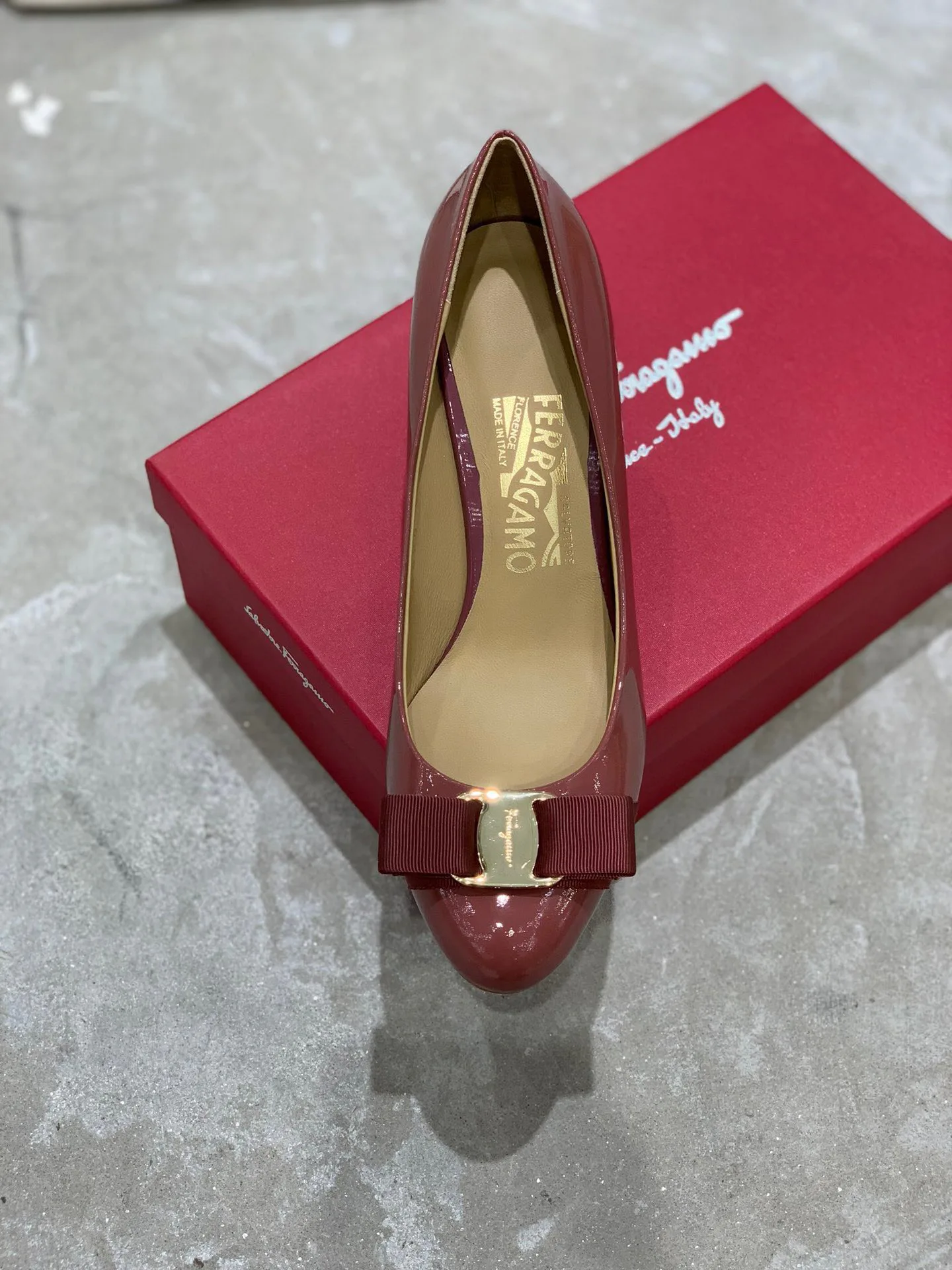 Туфли Женские Salvatore Ferragamo 18531885