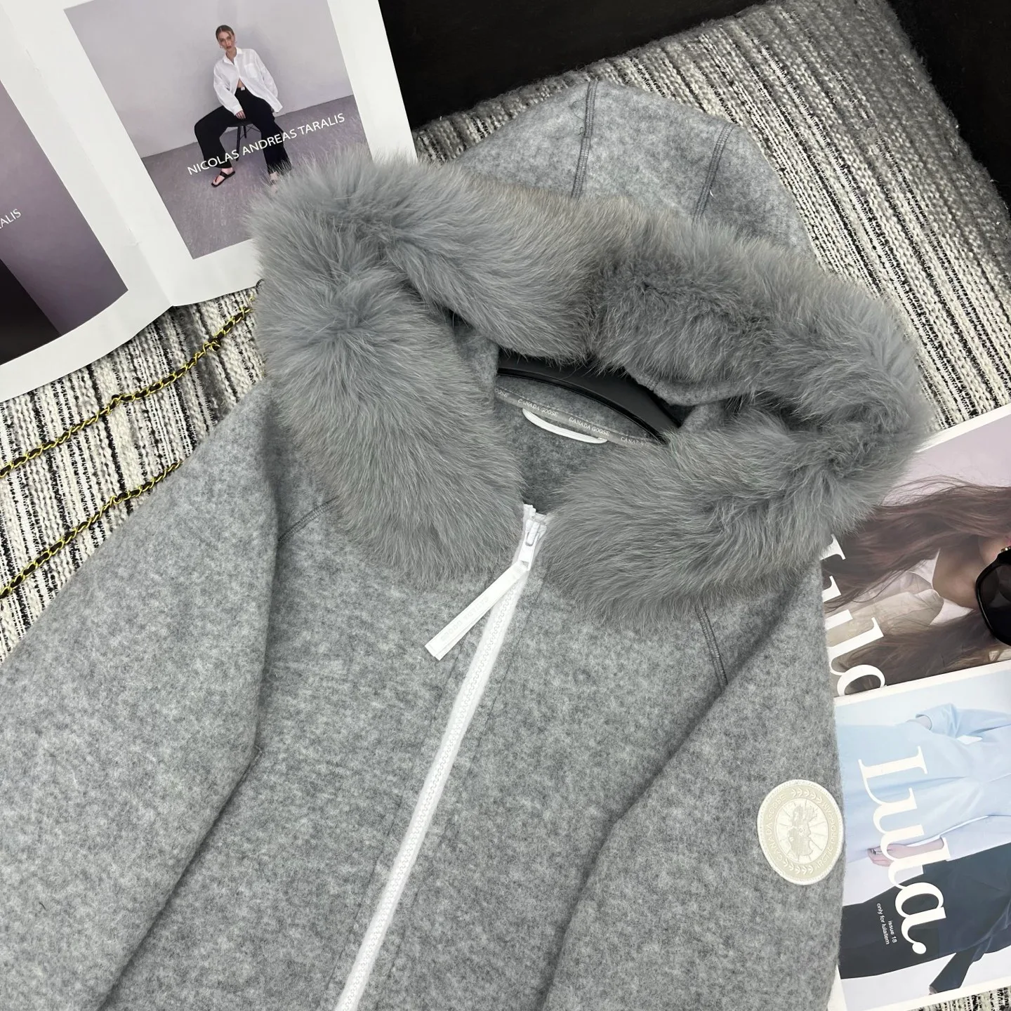 Пальто Женские Canada Goose 4116163