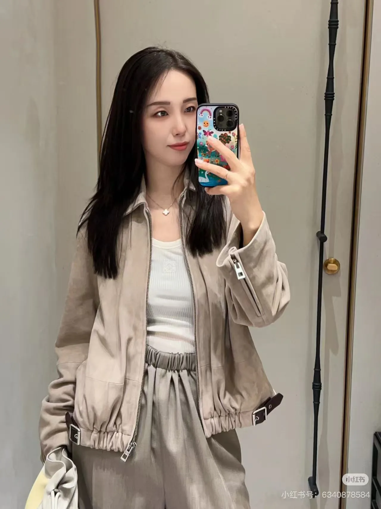 Кожаные Куртки И Дублёнки Женские Loewe 2768548